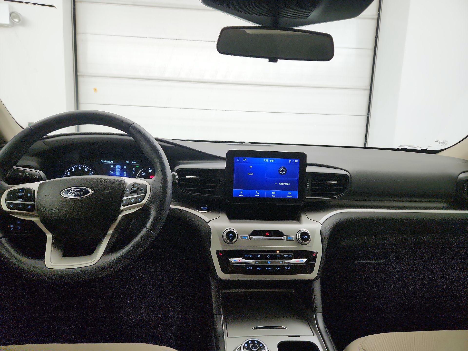 Thumbnail: 2022 Ford Explorer - 9