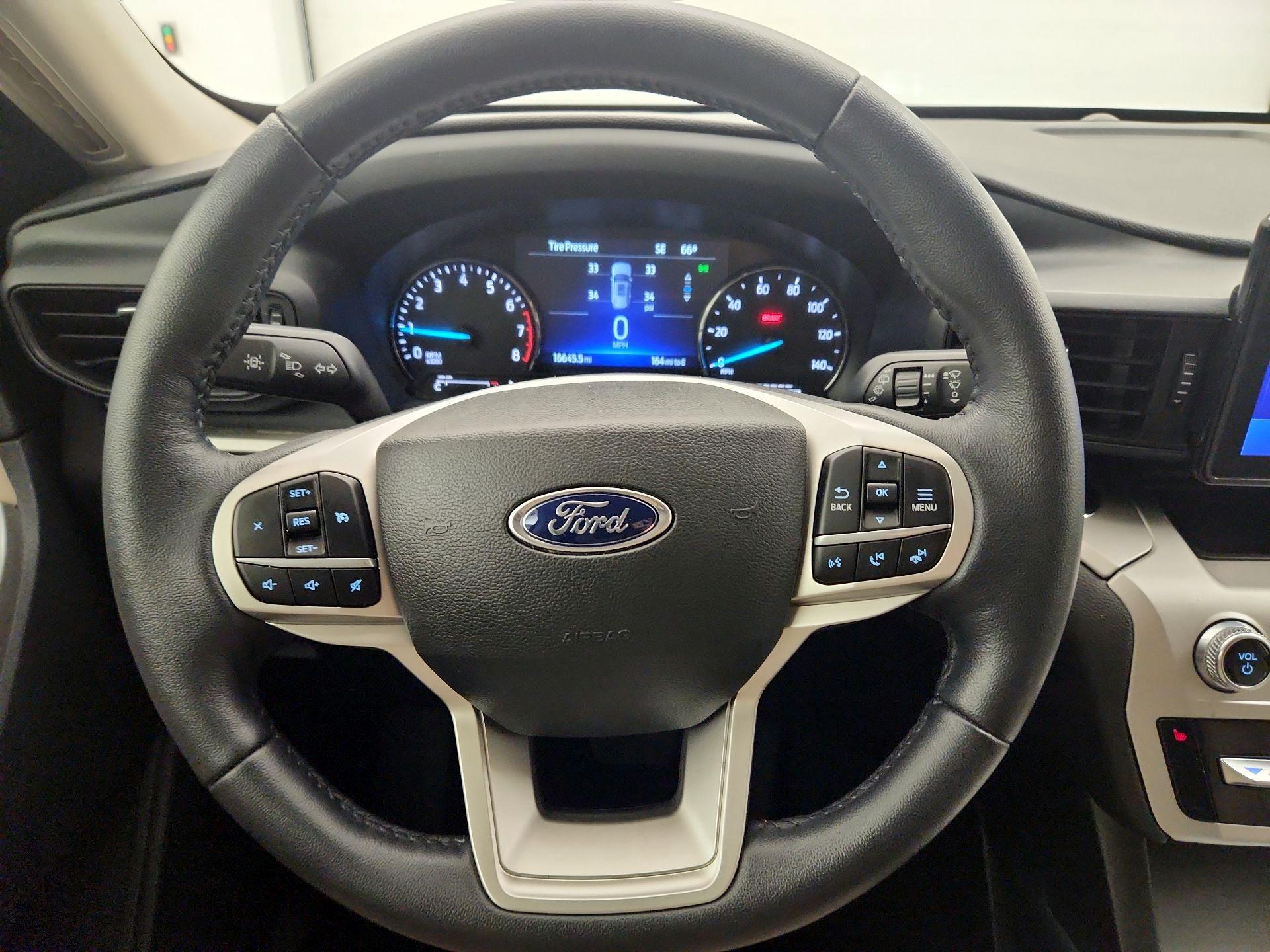 Thumbnail: 2022 Ford Explorer - 10