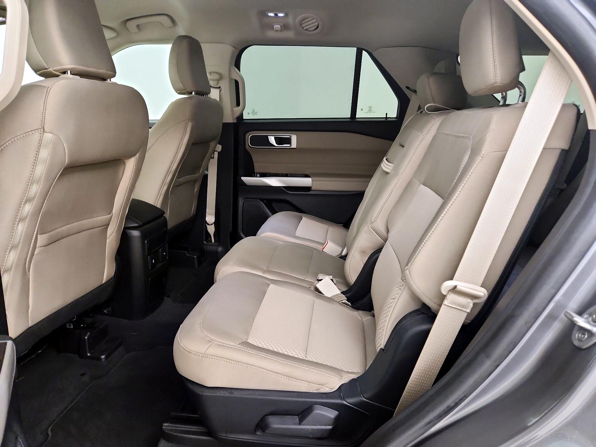 Thumbnail: 2022 Ford Explorer - 19