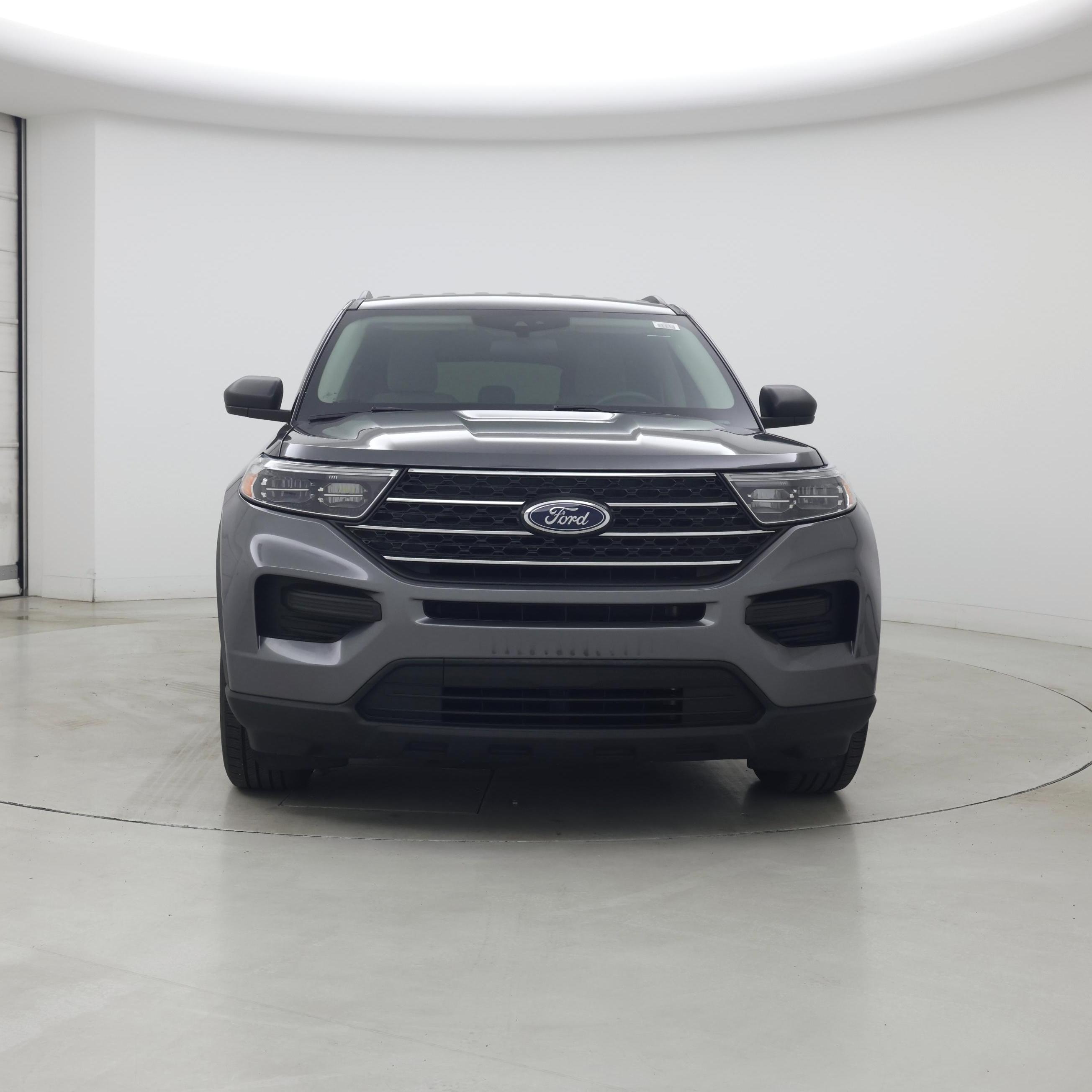 Thumbnail: 2022 Ford Explorer - 5