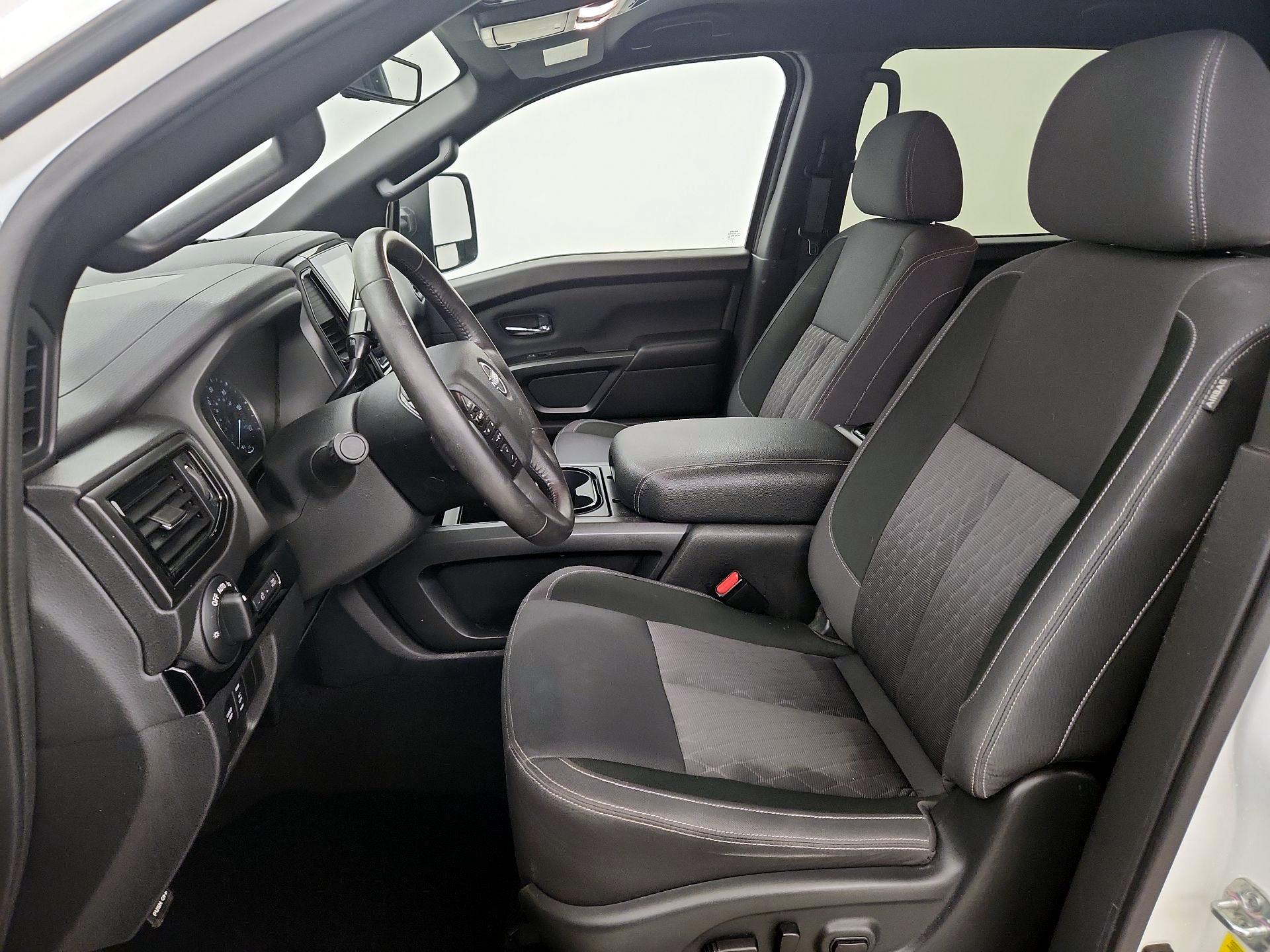 Thumbnail: 2023 Nissan Titan - 11