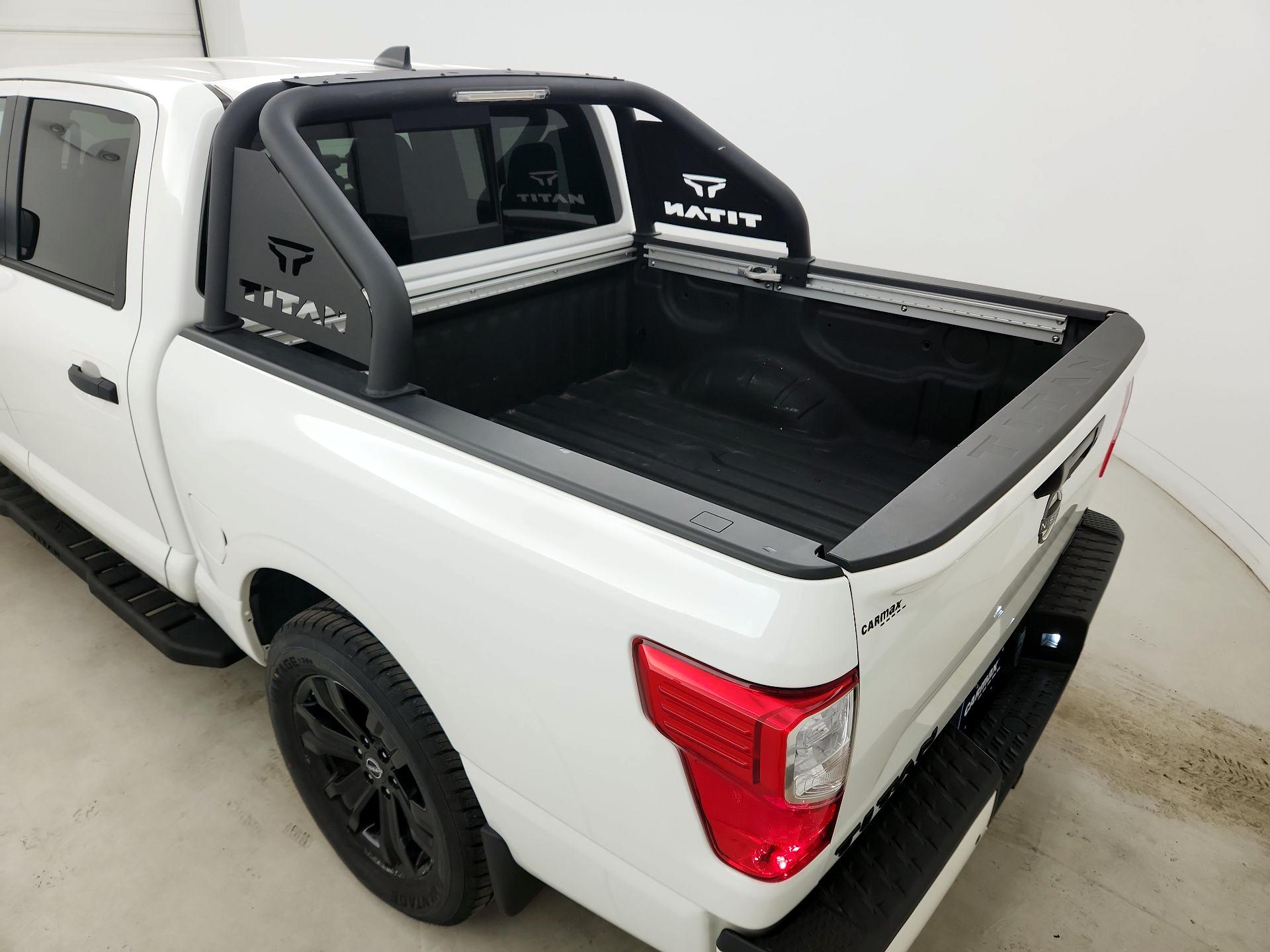 Thumbnail: 2023 Nissan Titan - 20