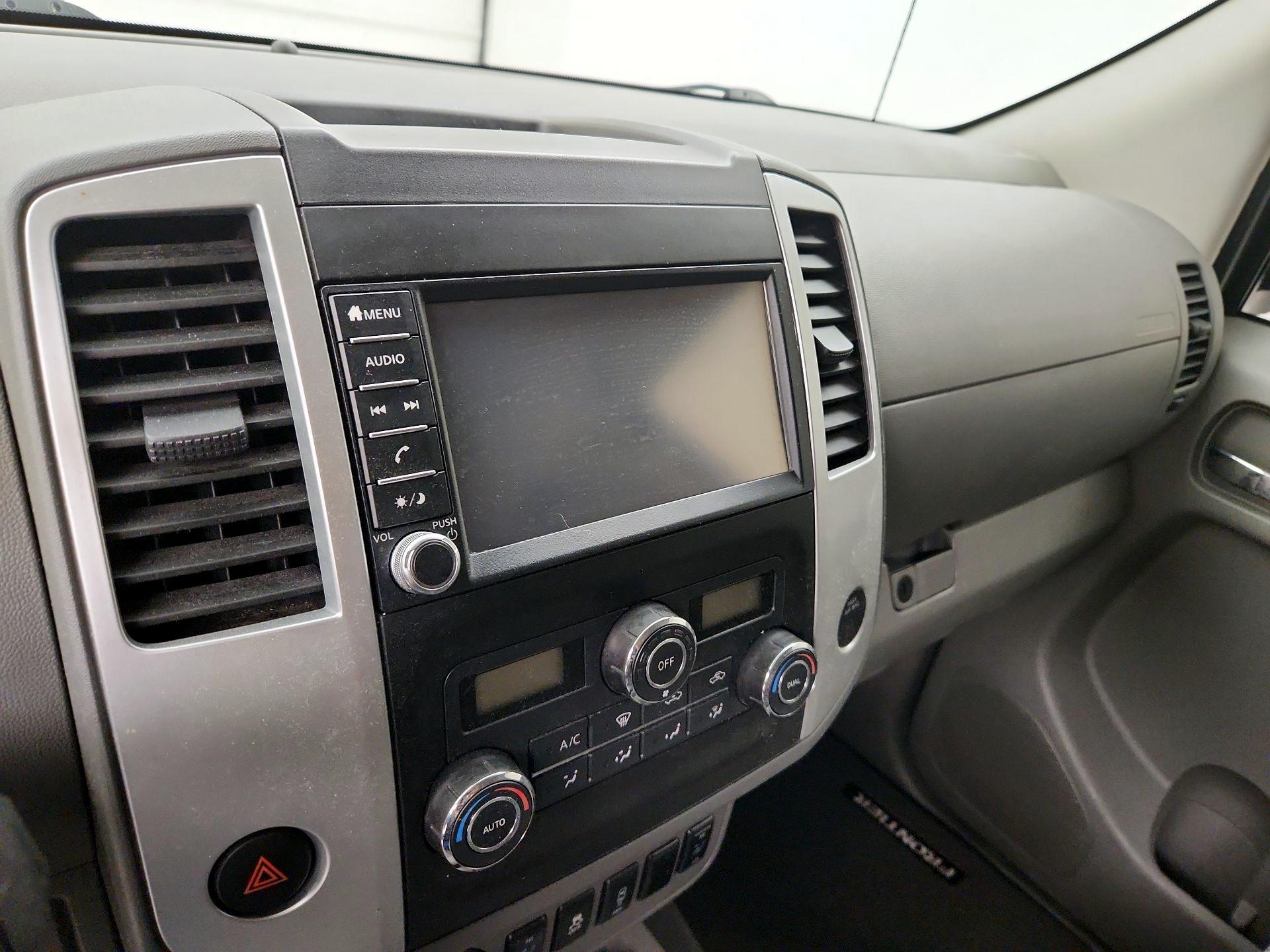 Thumbnail: 2021 Nissan Frontier - 15