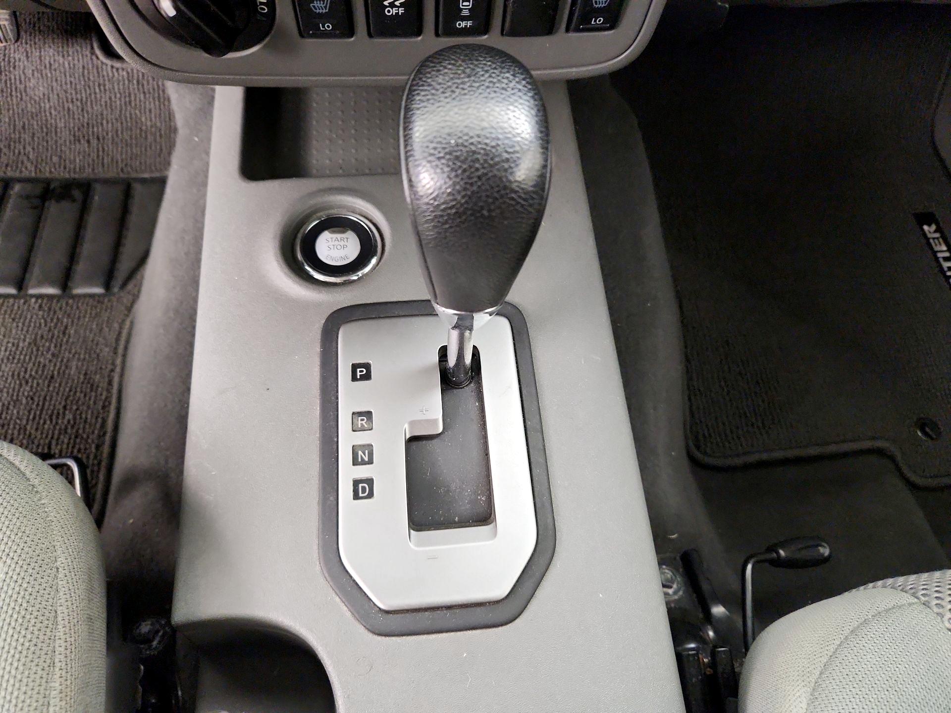 Thumbnail: 2021 Nissan Frontier - 17