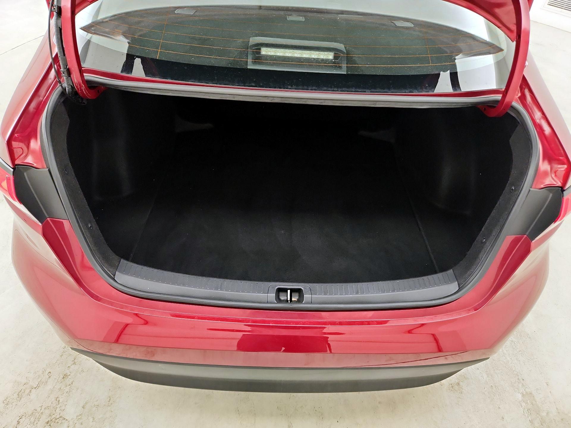 Thumbnail: 2024 Toyota Corolla - 18