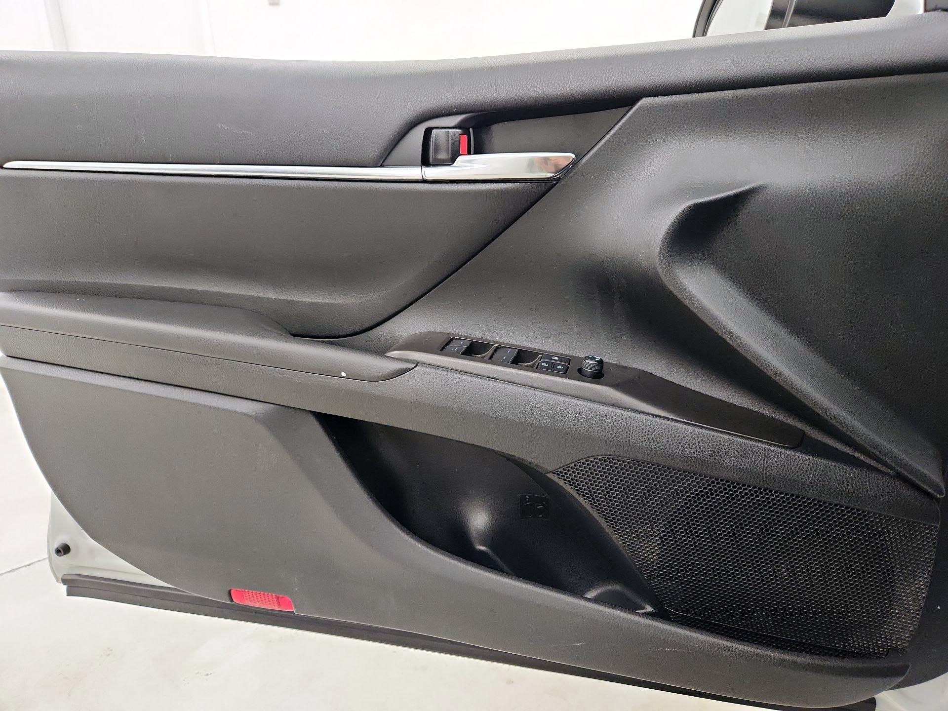 Thumbnail: 2024 Toyota Camry - 12