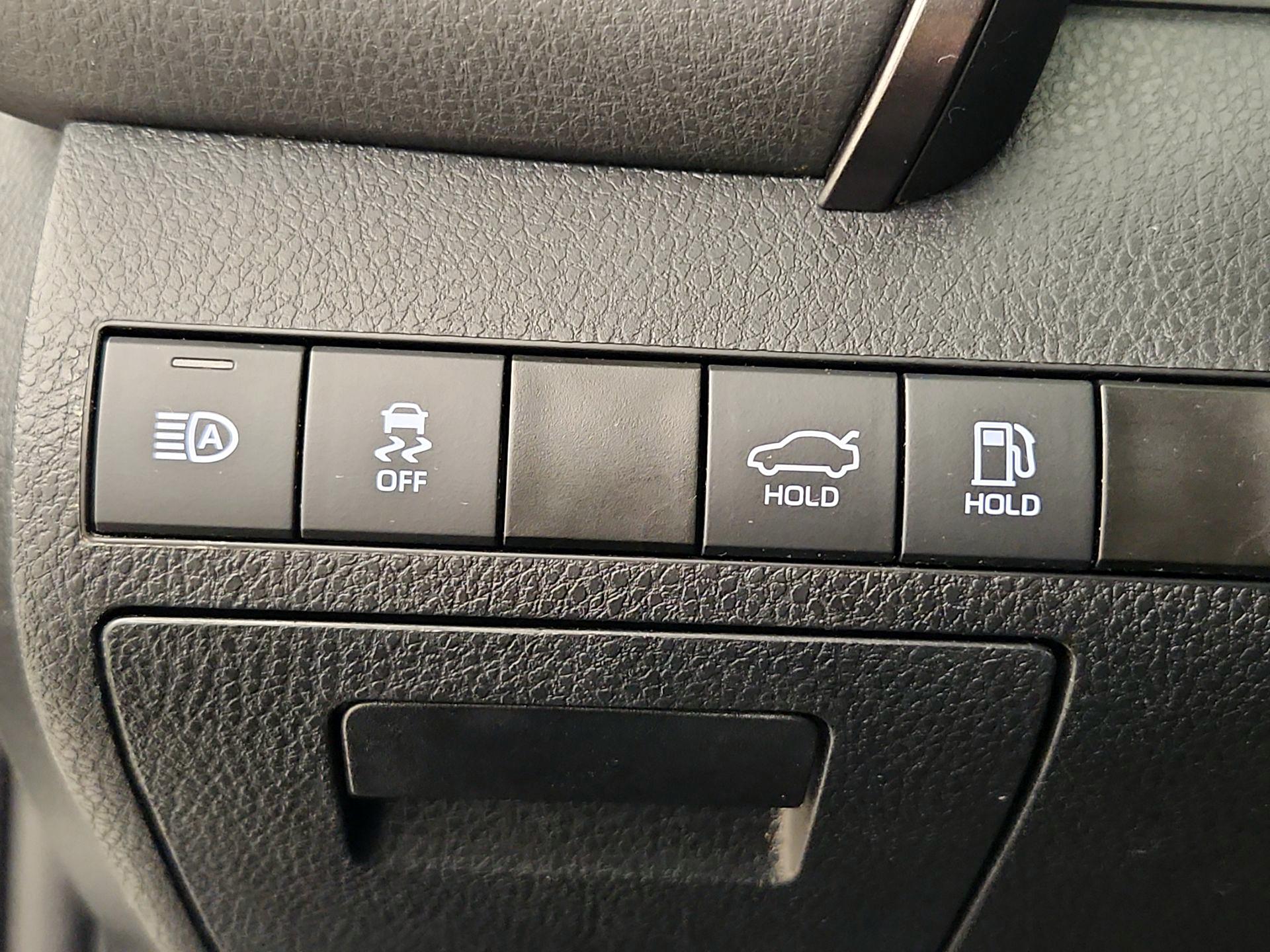 Thumbnail: 2024 Toyota Camry - 13