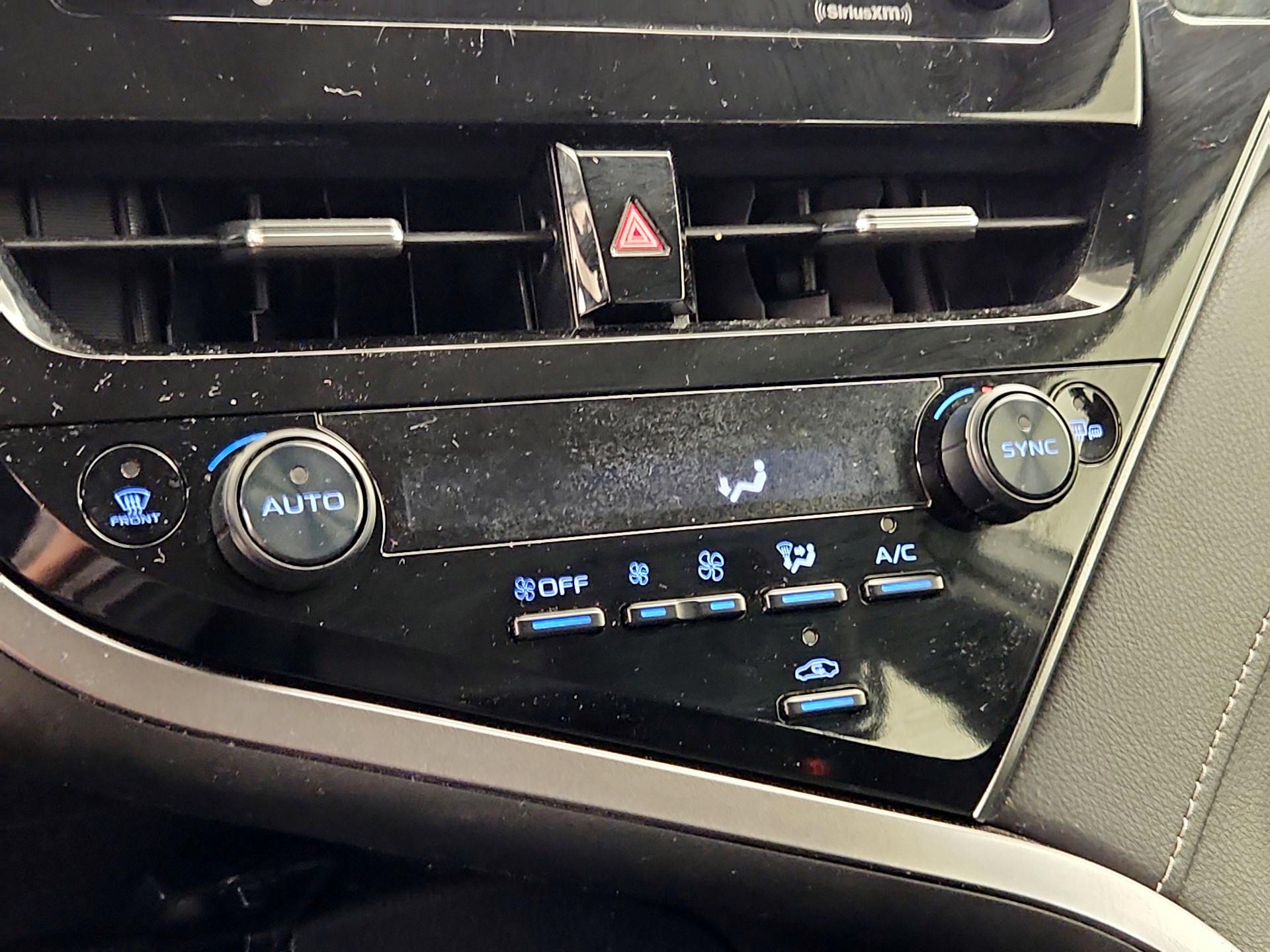 Thumbnail: 2024 Toyota Camry - 16