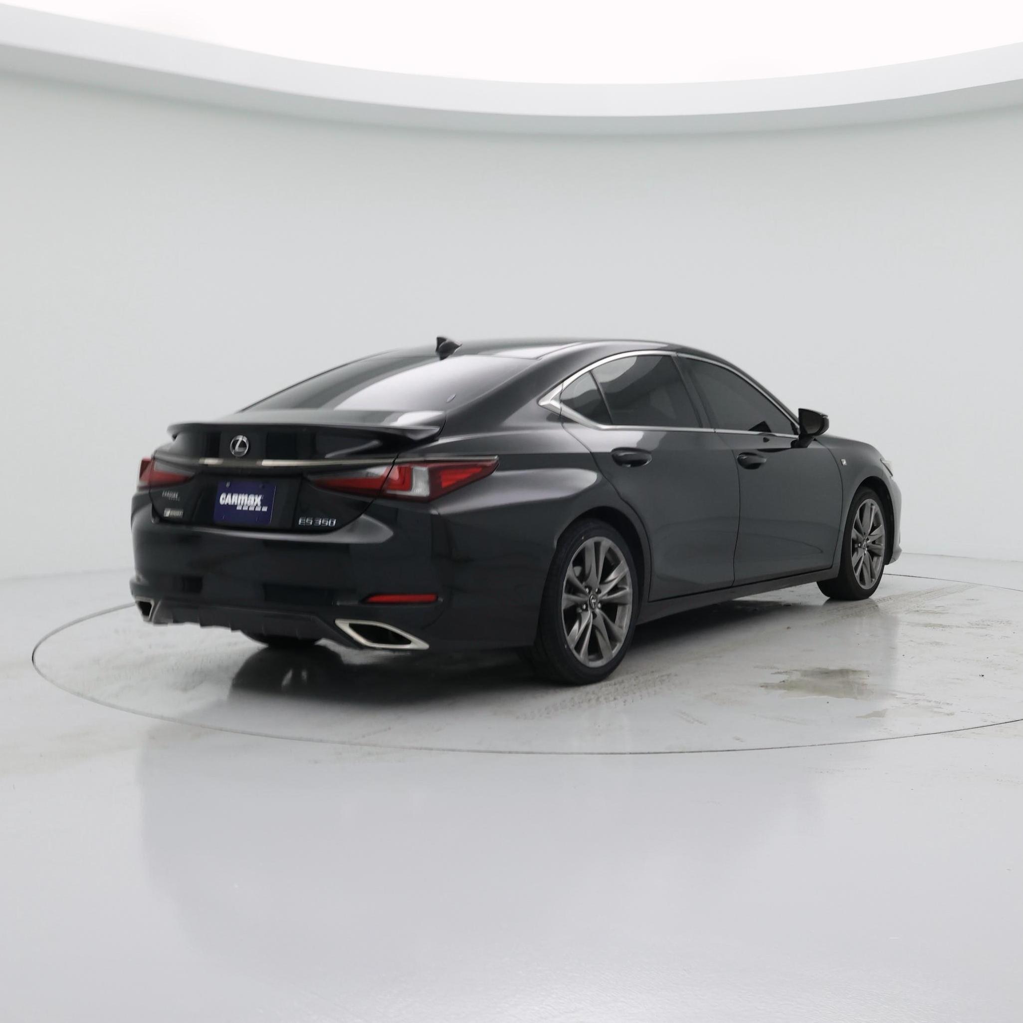 Thumbnail: 2020 Lexus ES - 8