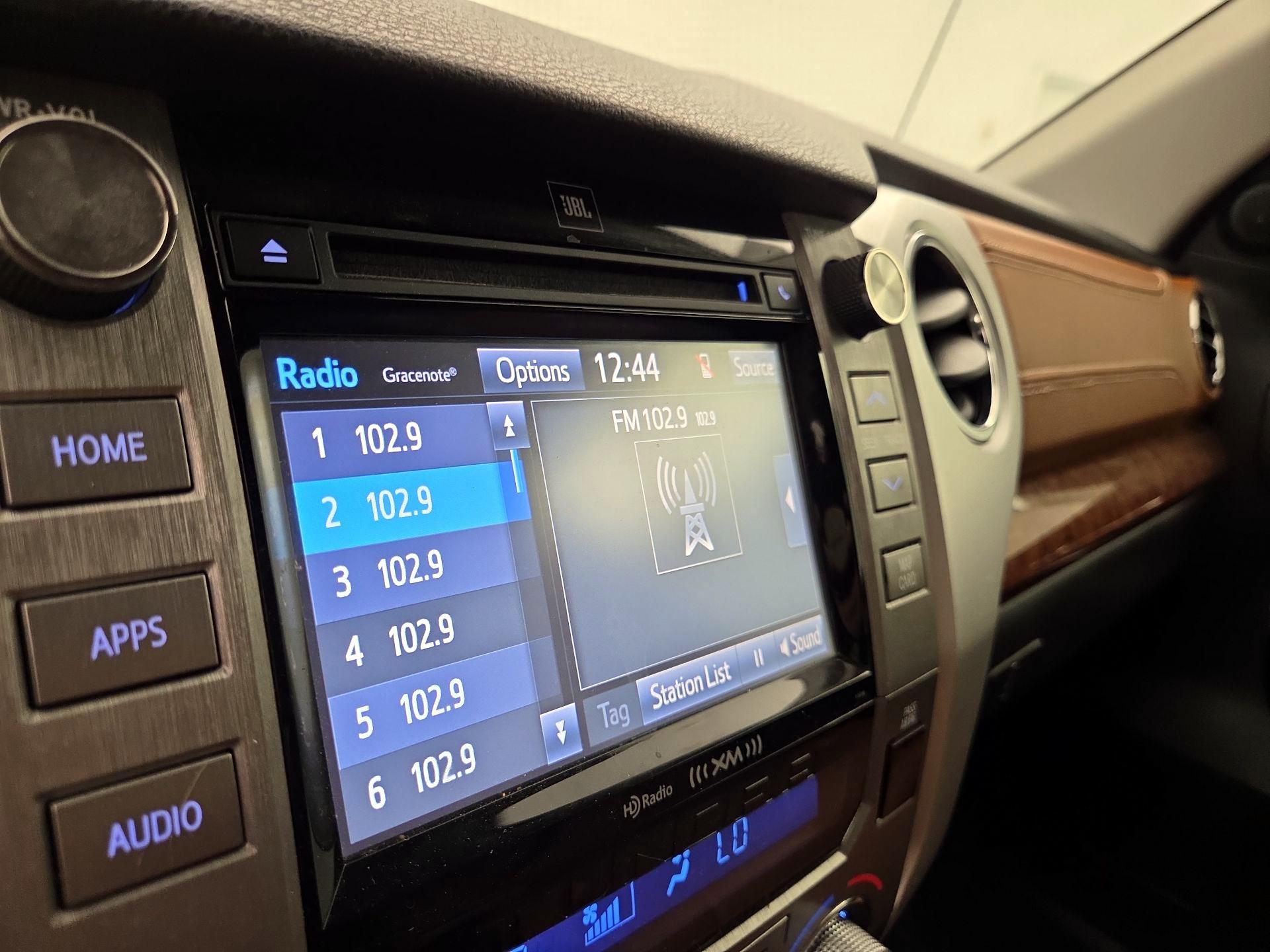 Thumbnail: 2019 Toyota Tundra - 15