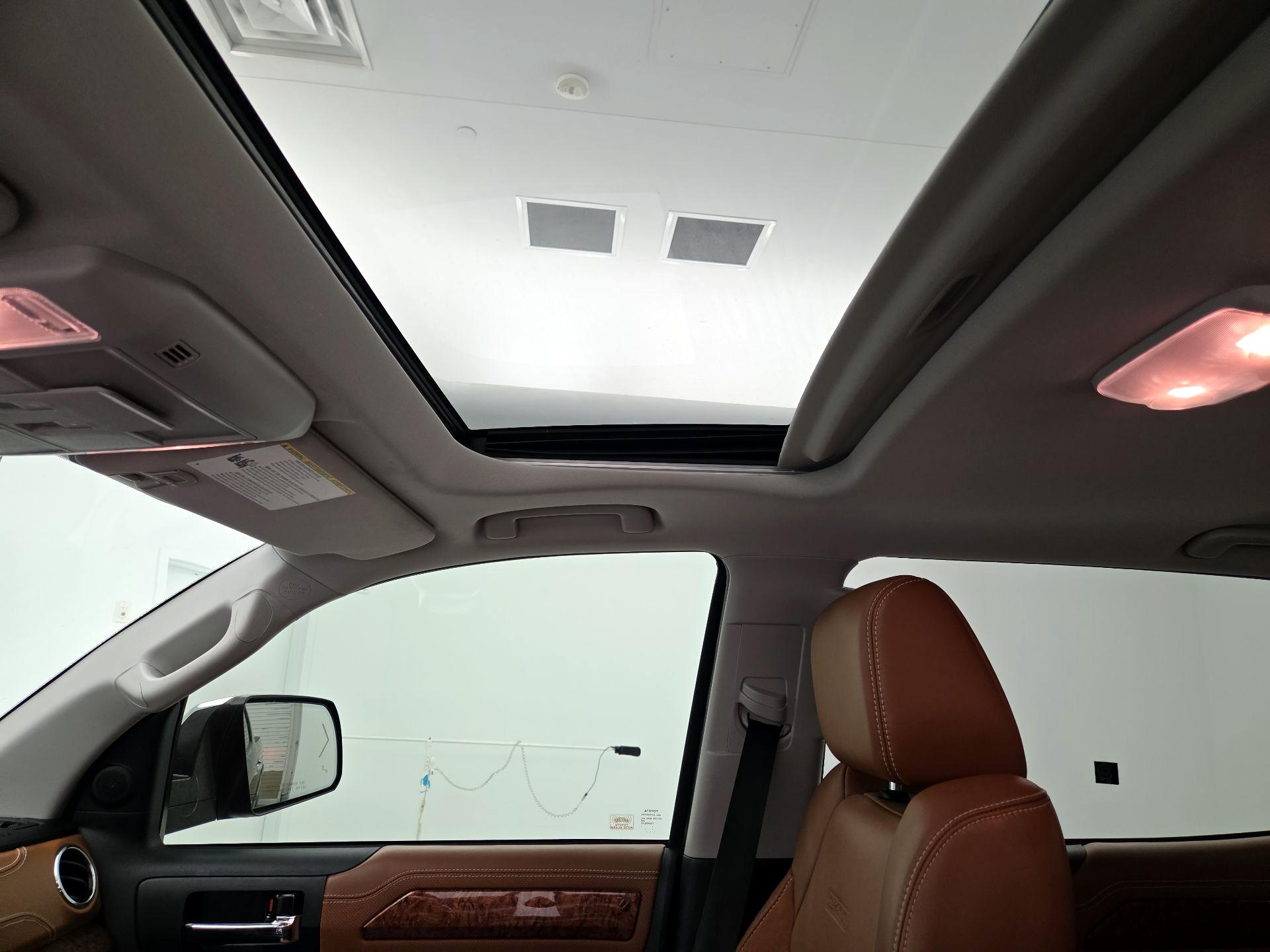 Thumbnail: 2019 Toyota Tundra - 19