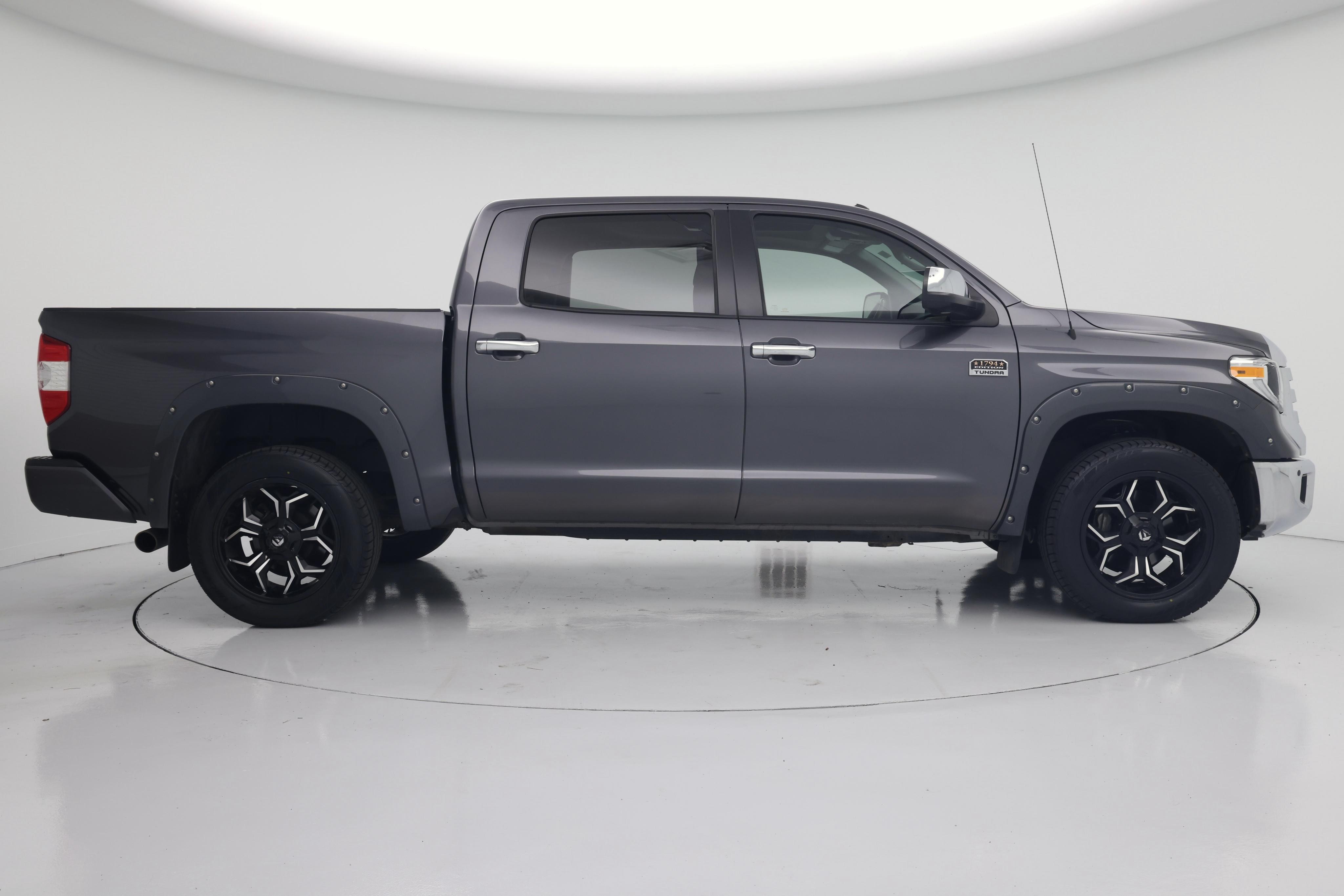 Thumbnail: 2019 Toyota Tundra - 7