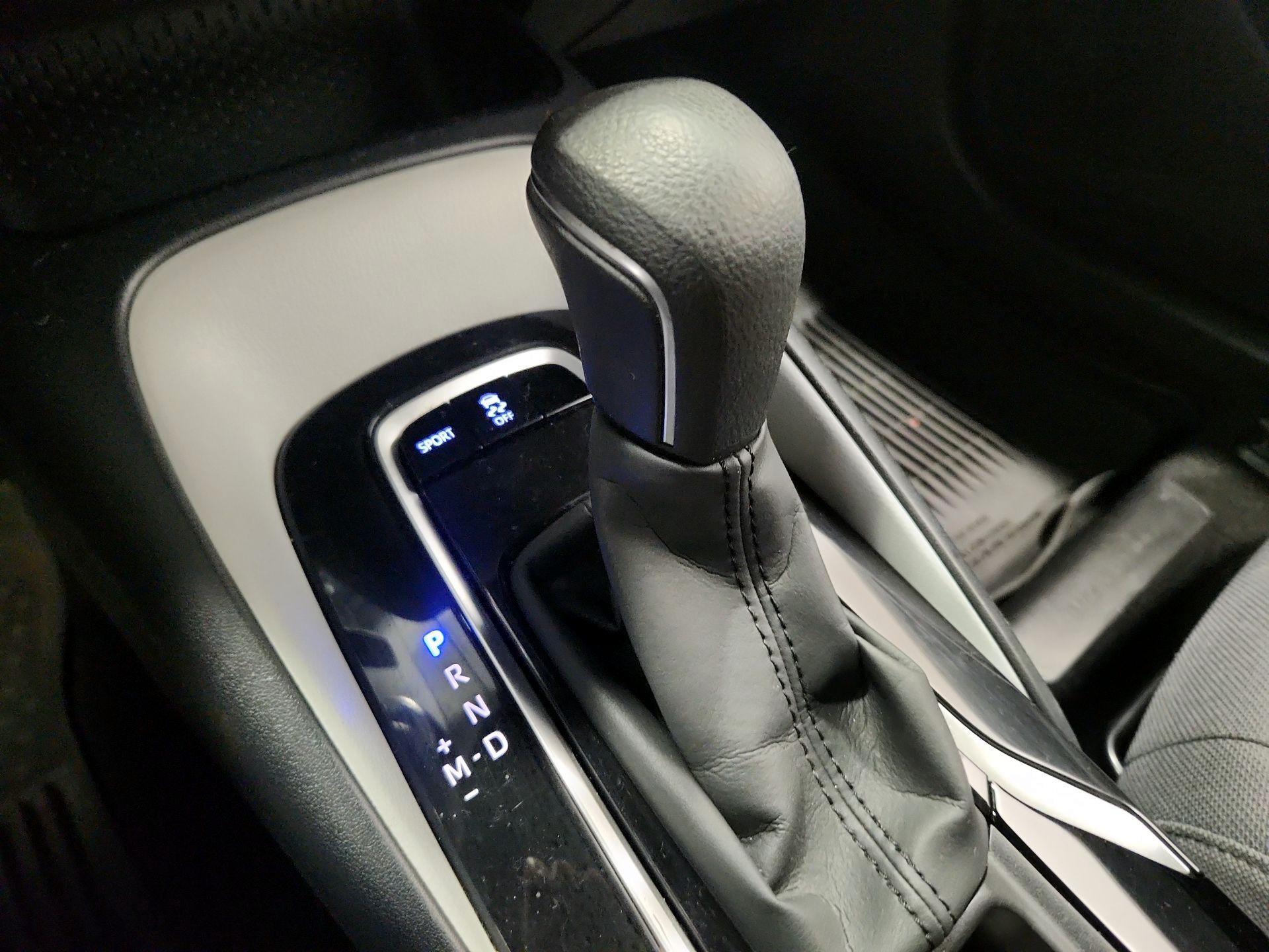 Thumbnail: 2022 Toyota Corolla - 18