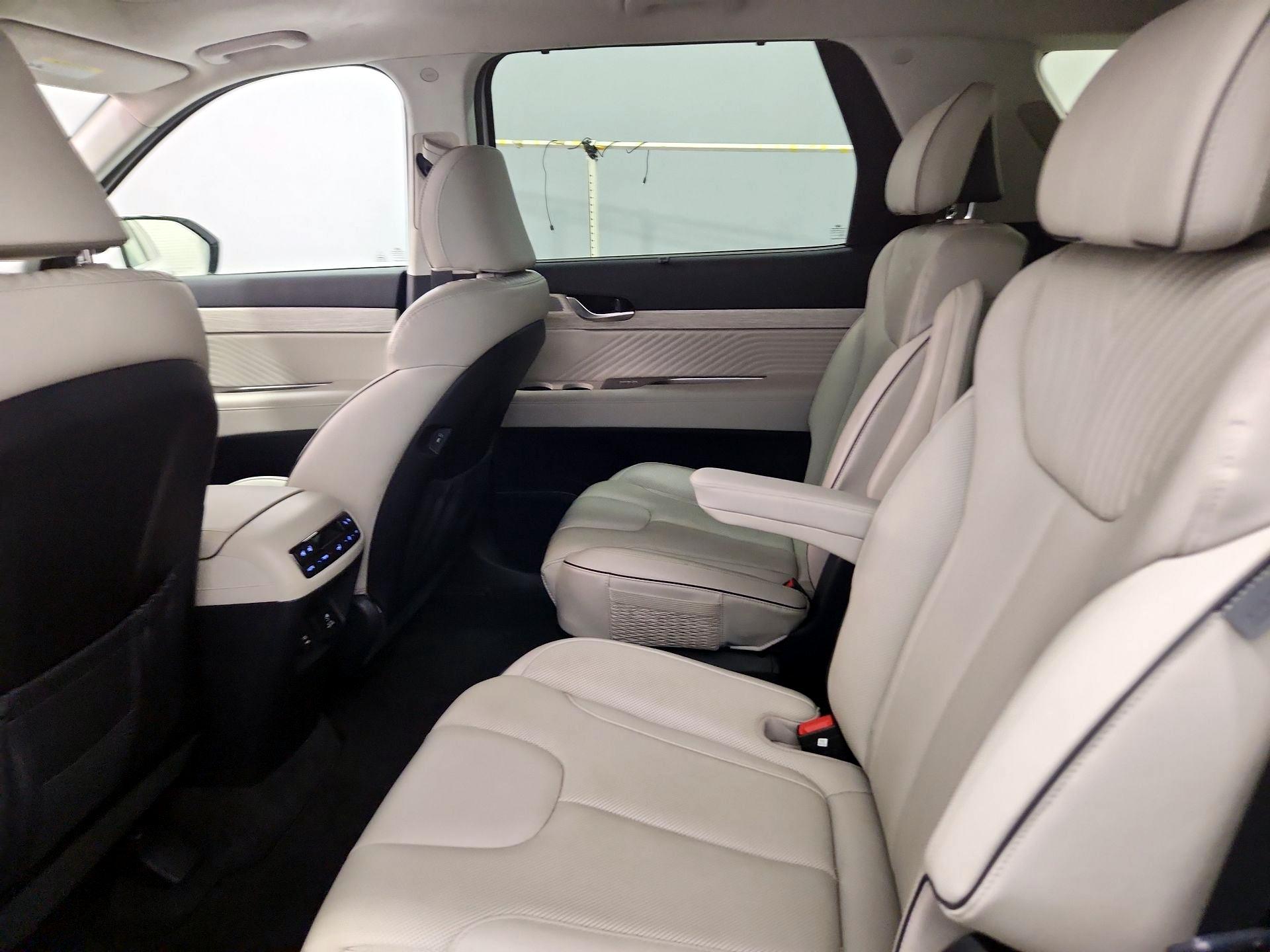 Thumbnail: 2025 Hyundai Palisade - 19