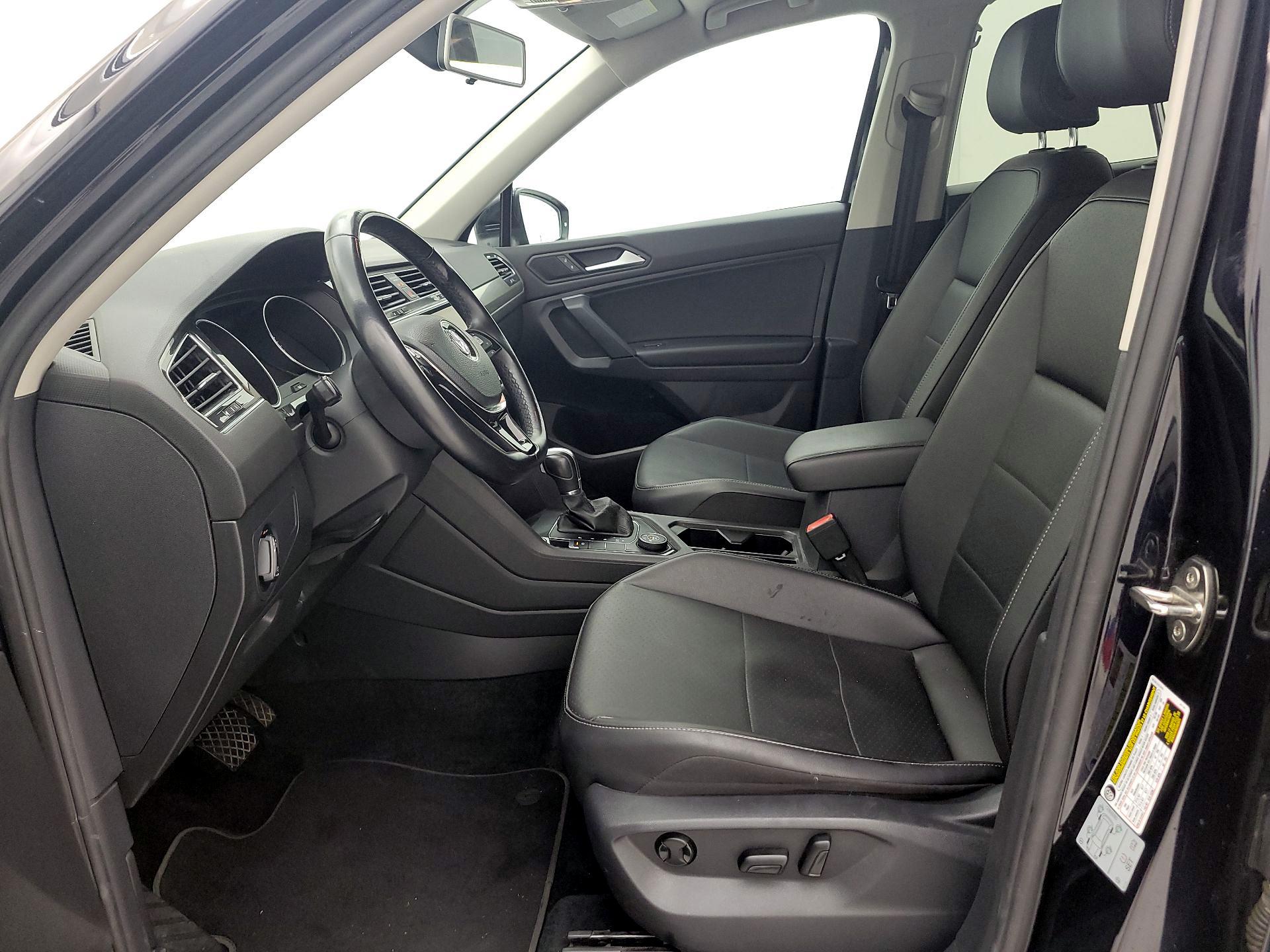 Thumbnail: 2019 Volkswagen Tiguan - 11