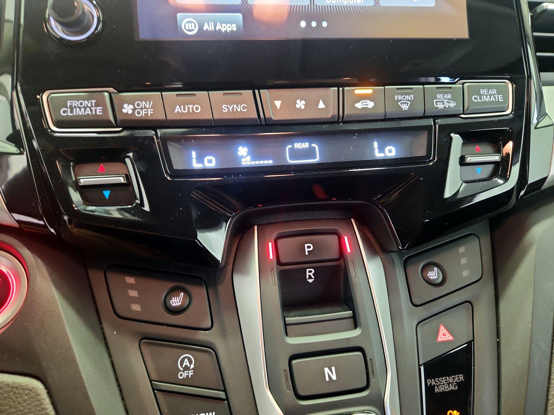 Thumbnail: 2022 Honda Odyssey - 16