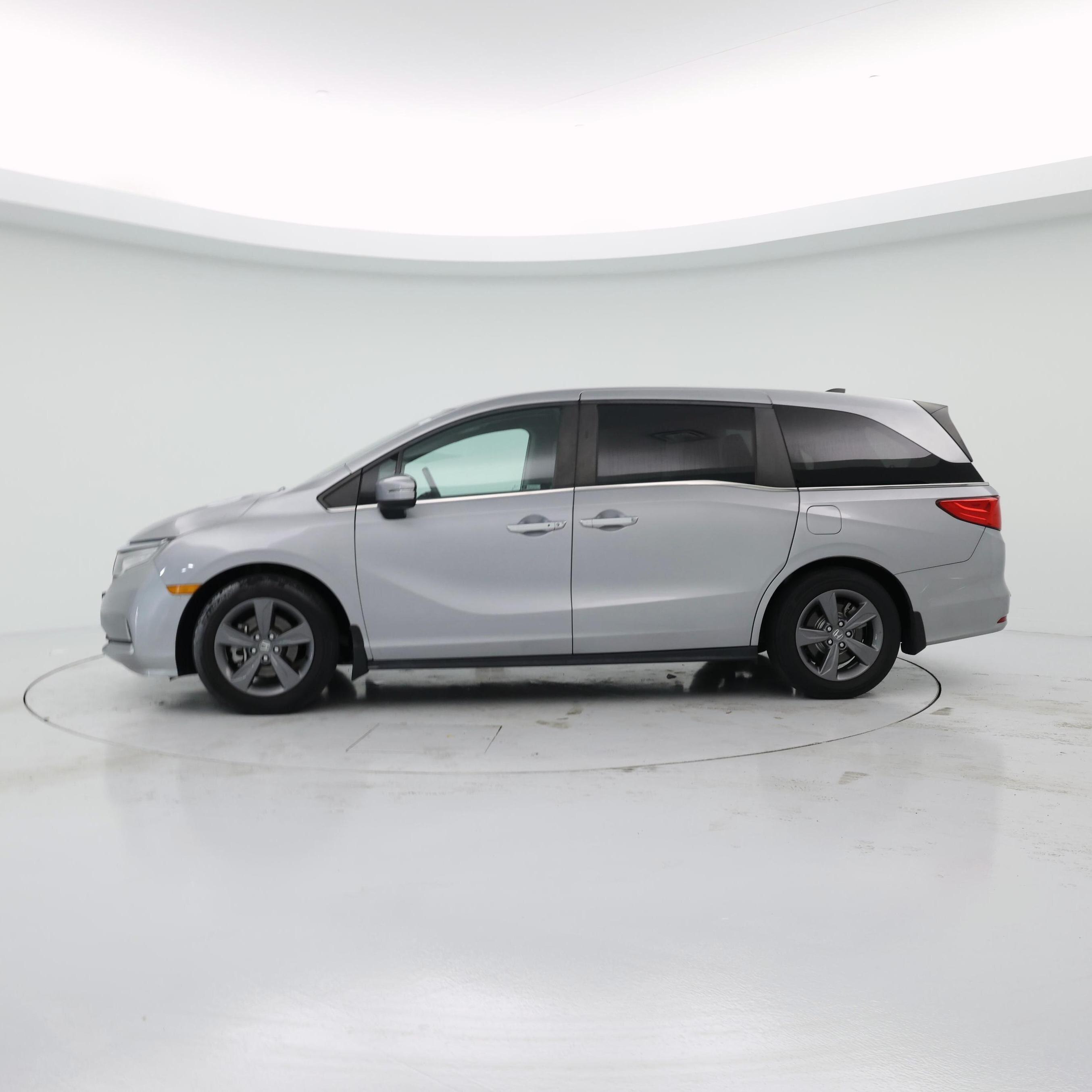 Thumbnail: 2022 Honda Odyssey - 3