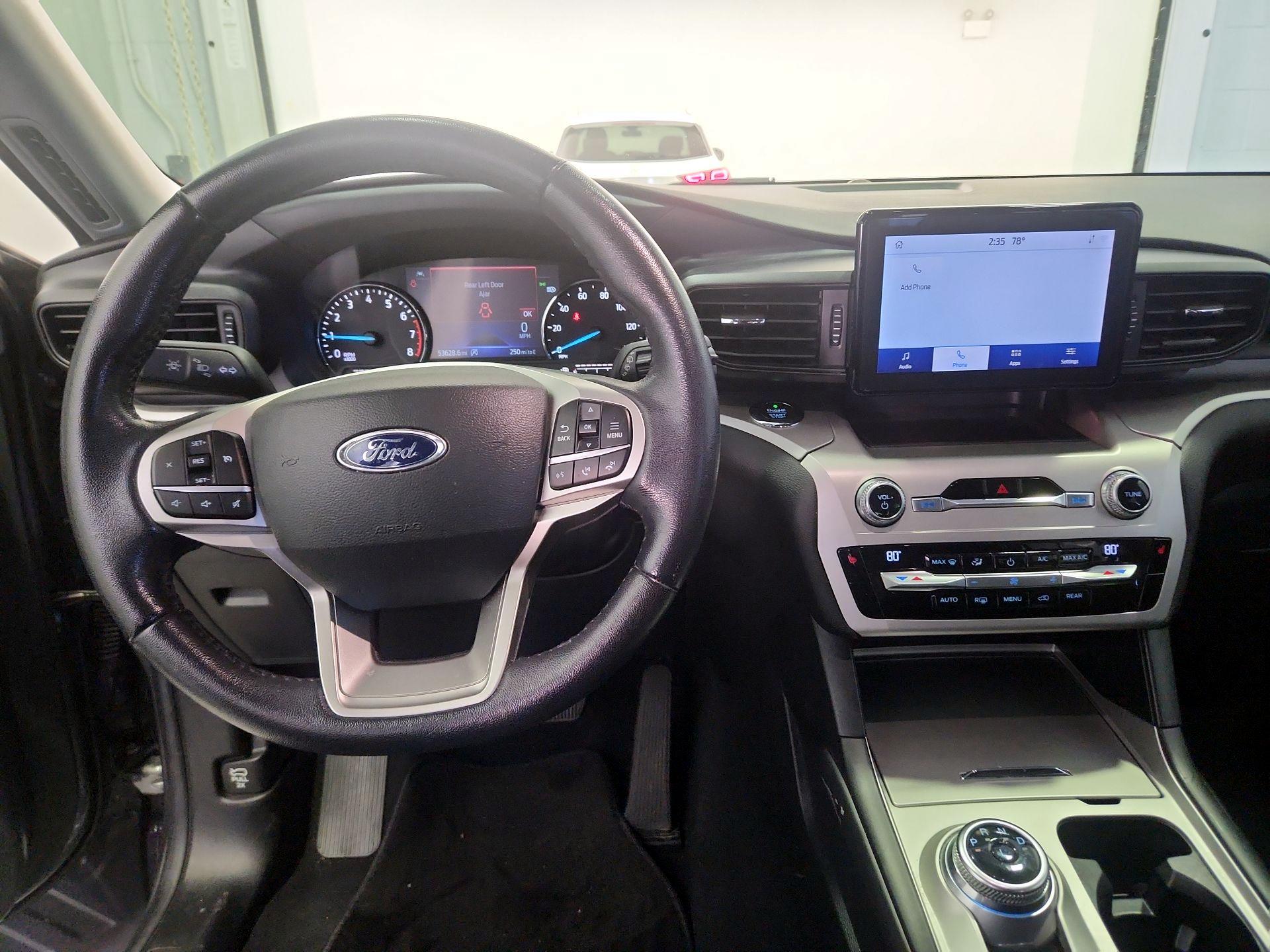 Thumbnail: 2021 Ford Explorer - 9