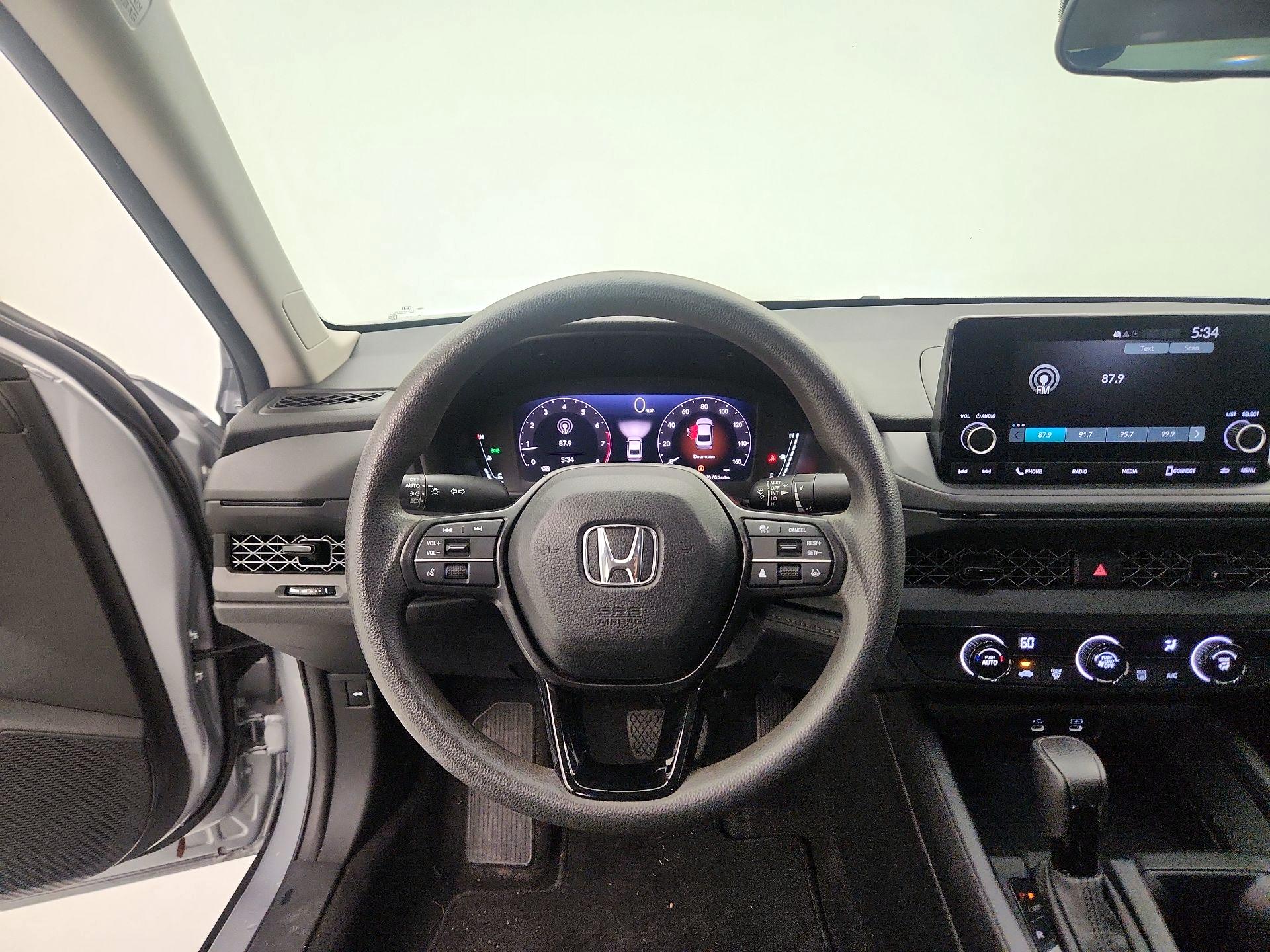 Thumbnail: 2023 Honda Accord - 10