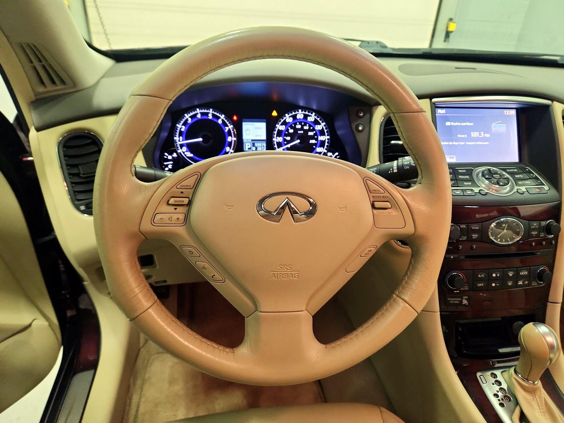 Thumbnail: 2014 INFINITI QX50 - 10