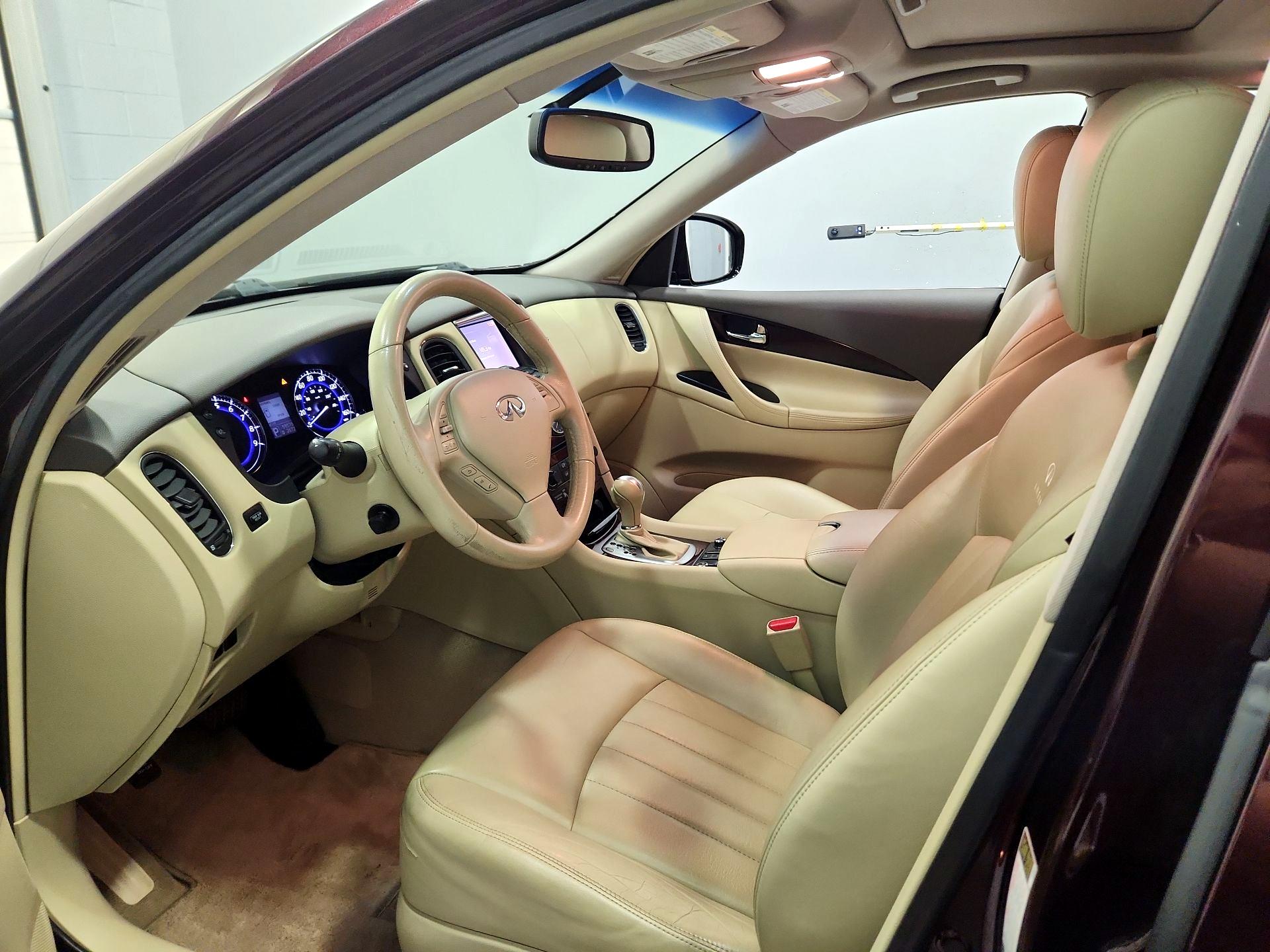 Thumbnail: 2014 INFINITI QX50 - 11