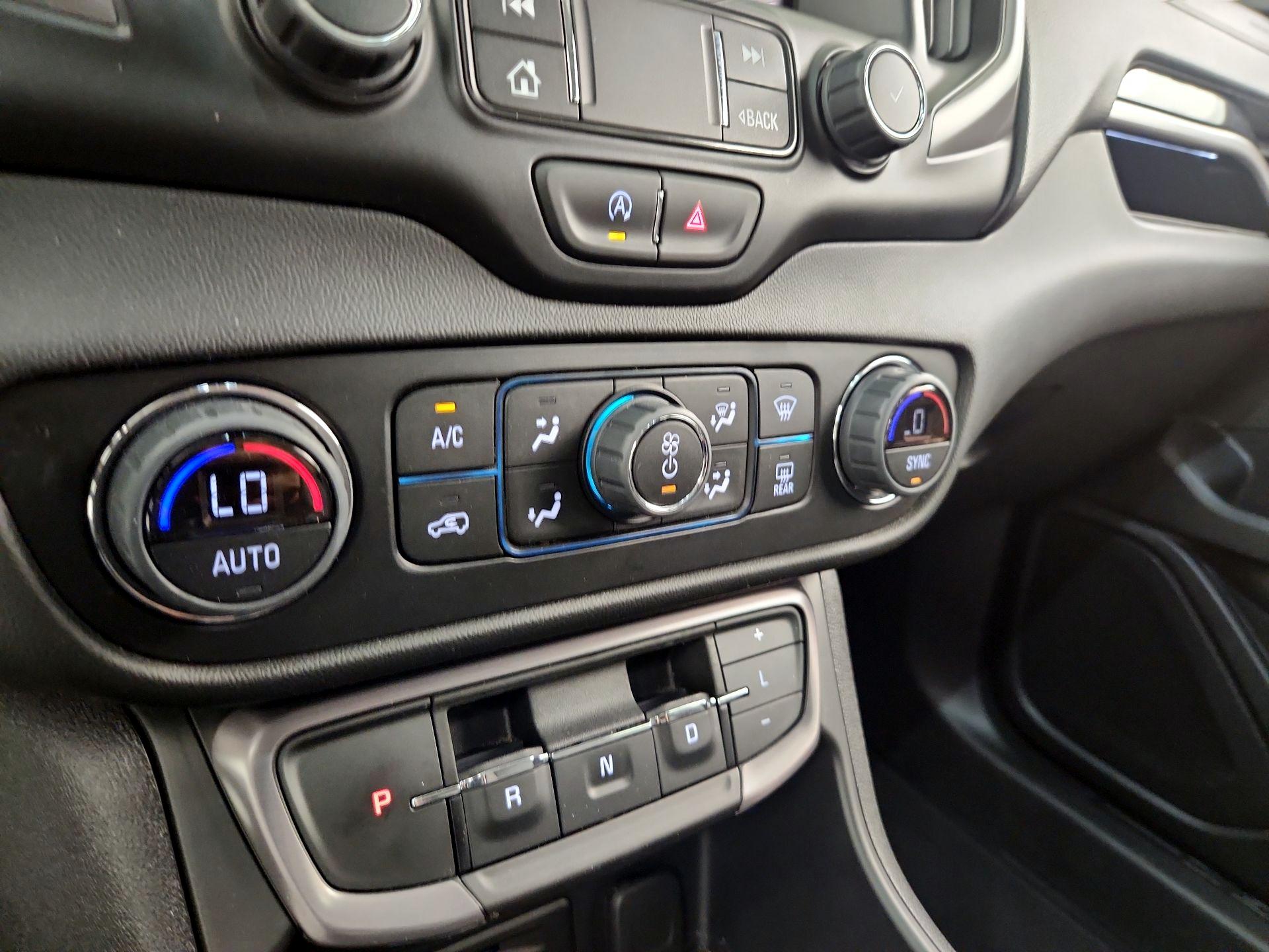 Thumbnail: 2023 GMC Terrain - 16