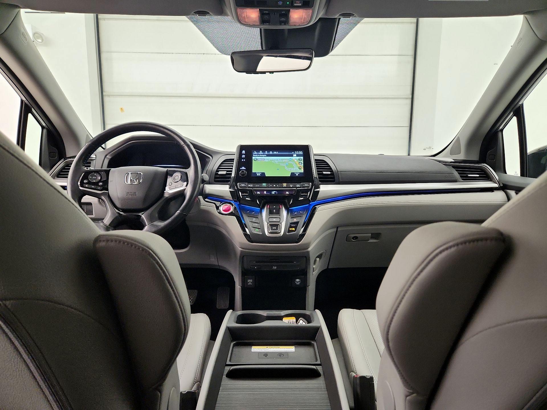 Thumbnail: 2018 Honda Odyssey - 9