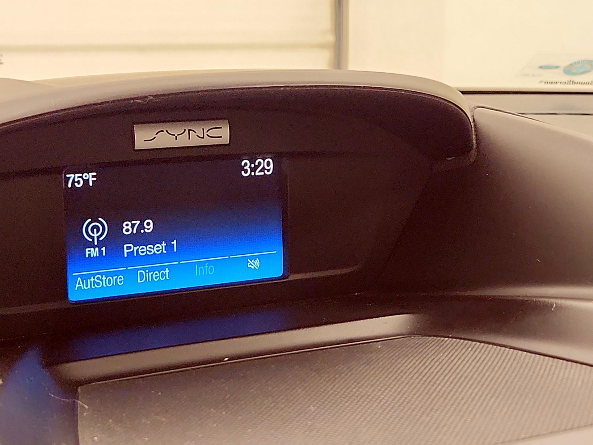 Thumbnail: 2016 Ford Escape - 15