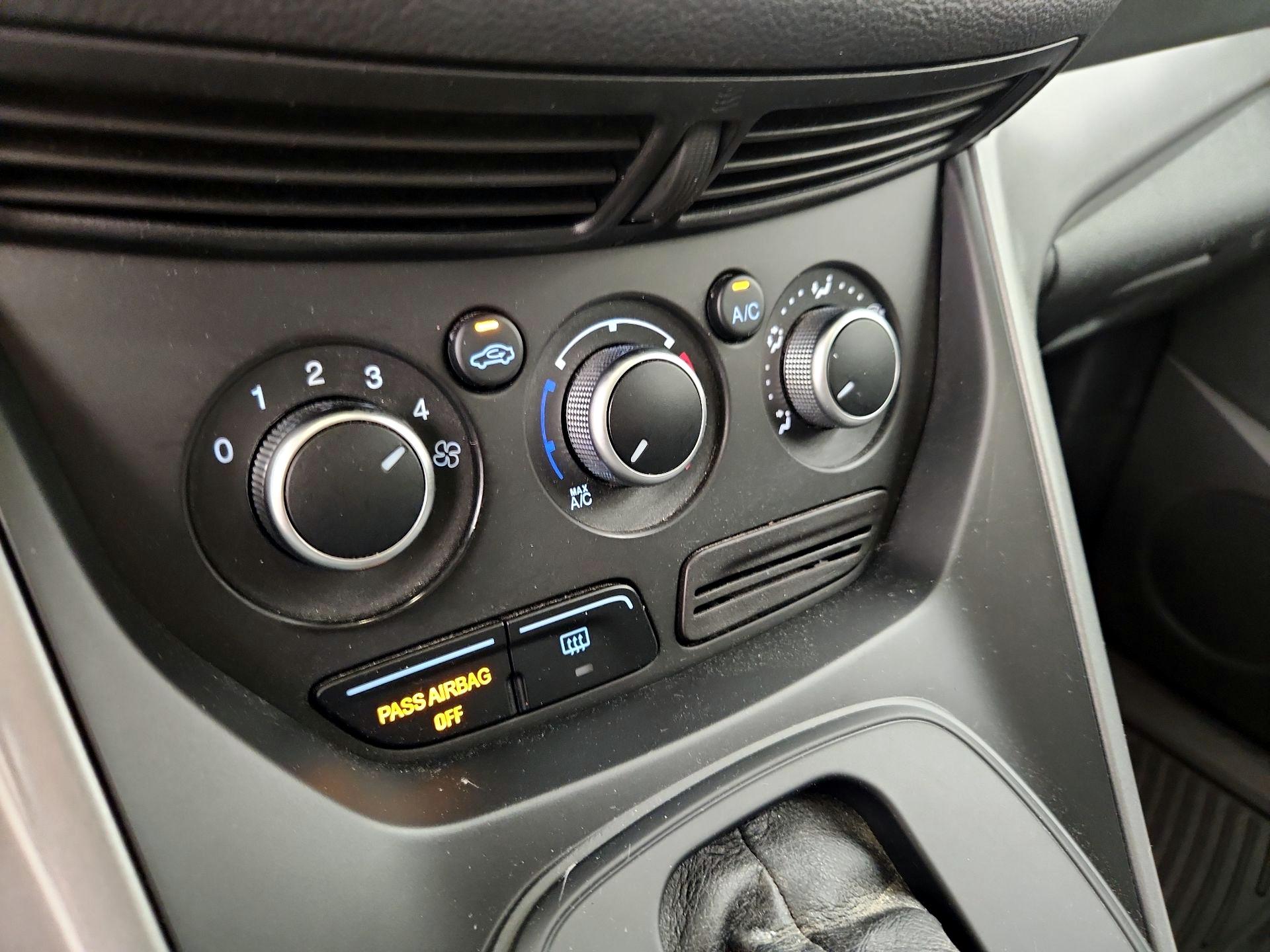 Thumbnail: 2016 Ford Escape - 16