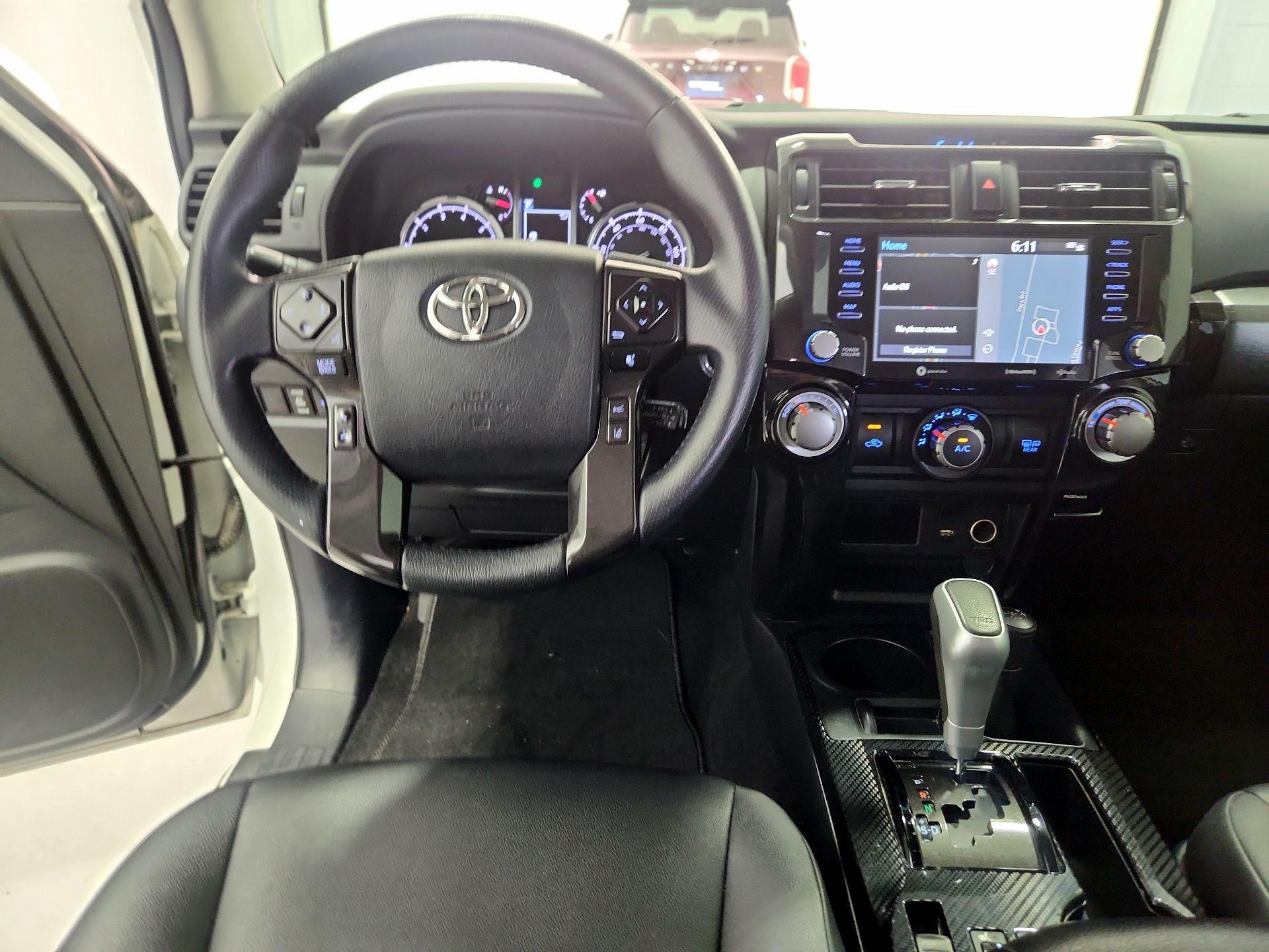 Thumbnail: 2022 Toyota 4Runner - 9