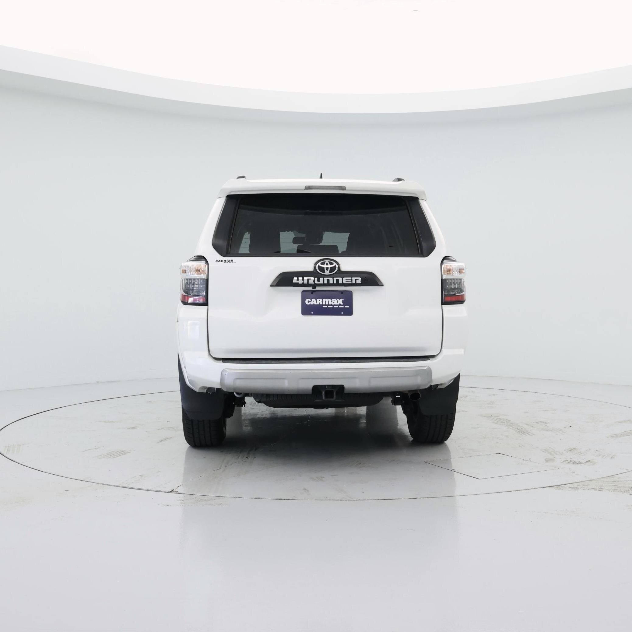 Thumbnail: 2022 Toyota 4Runner - 6