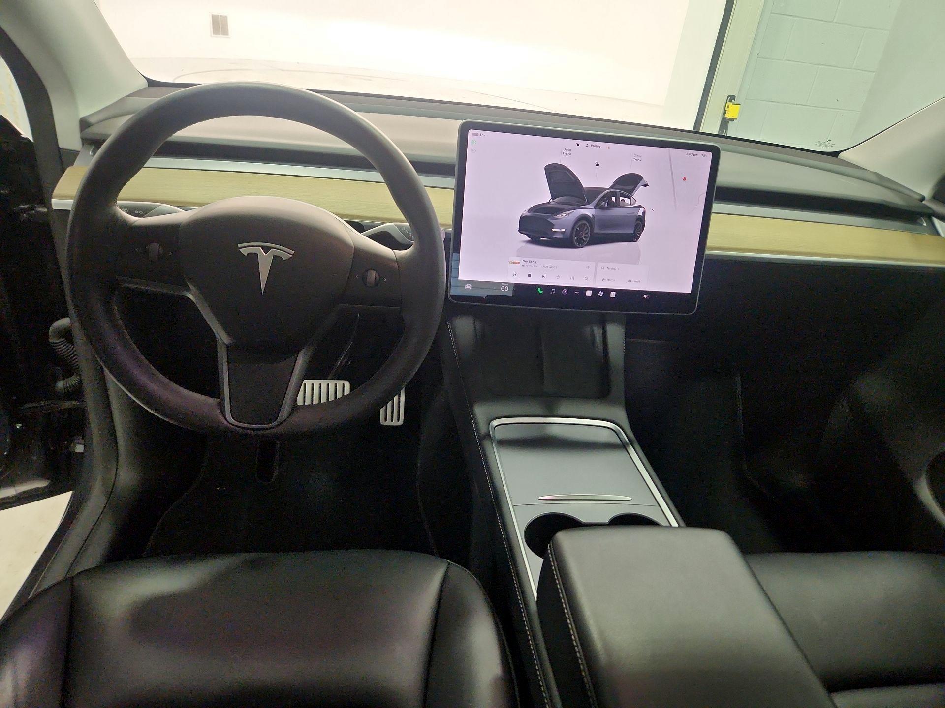 Thumbnail: 2022 Tesla Model Y - 9