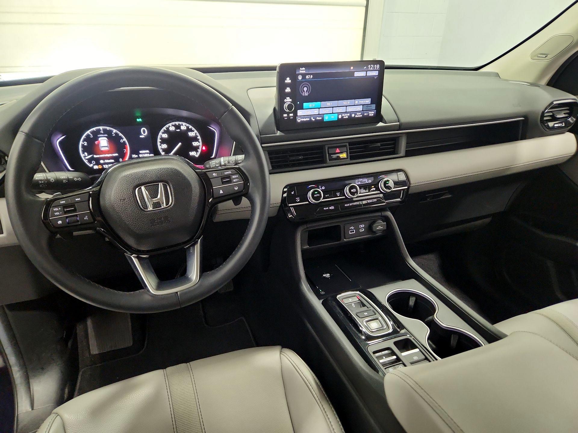 Thumbnail: 2025 Honda Pilot - 9