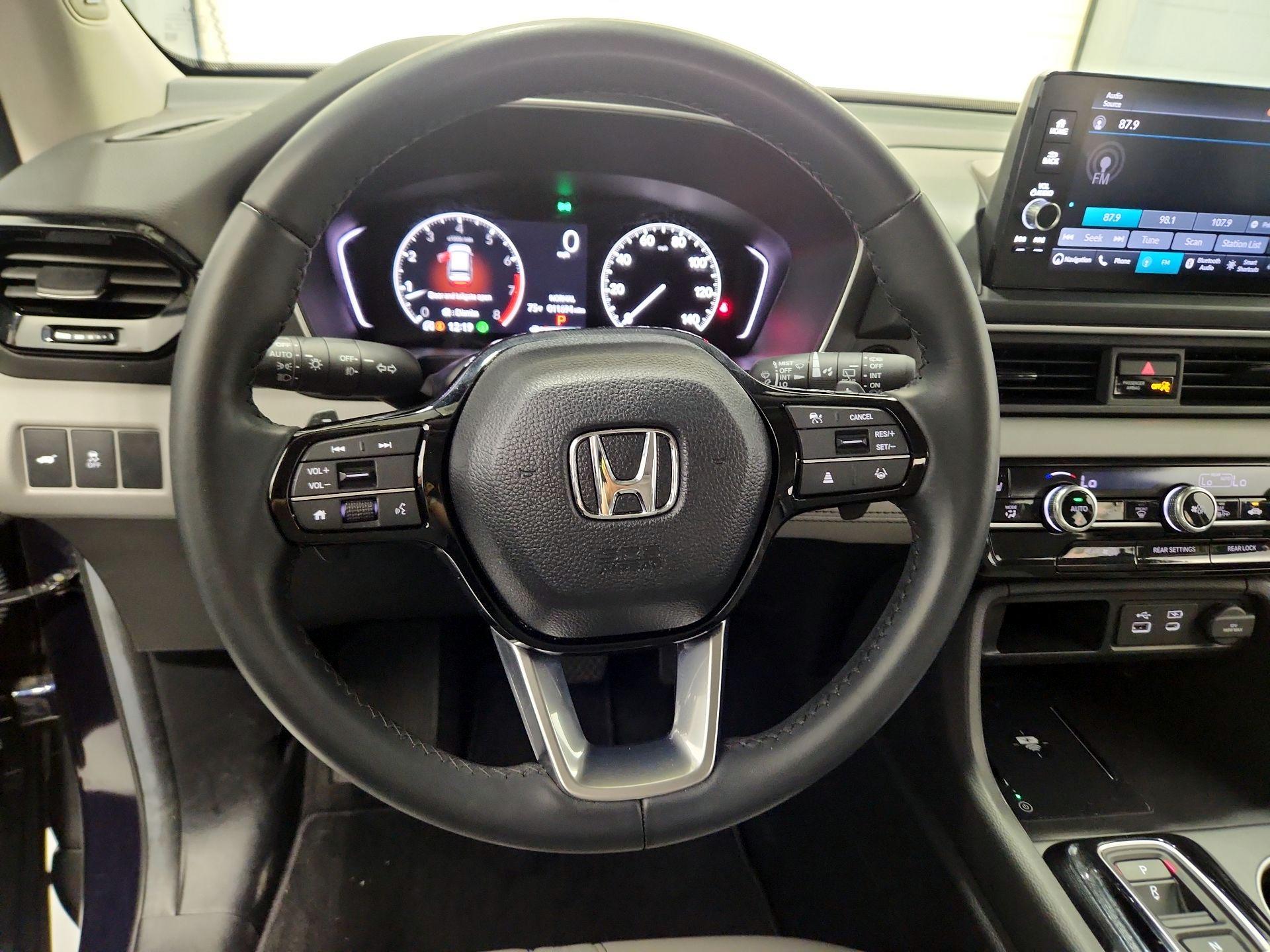 Thumbnail: 2025 Honda Pilot - 10