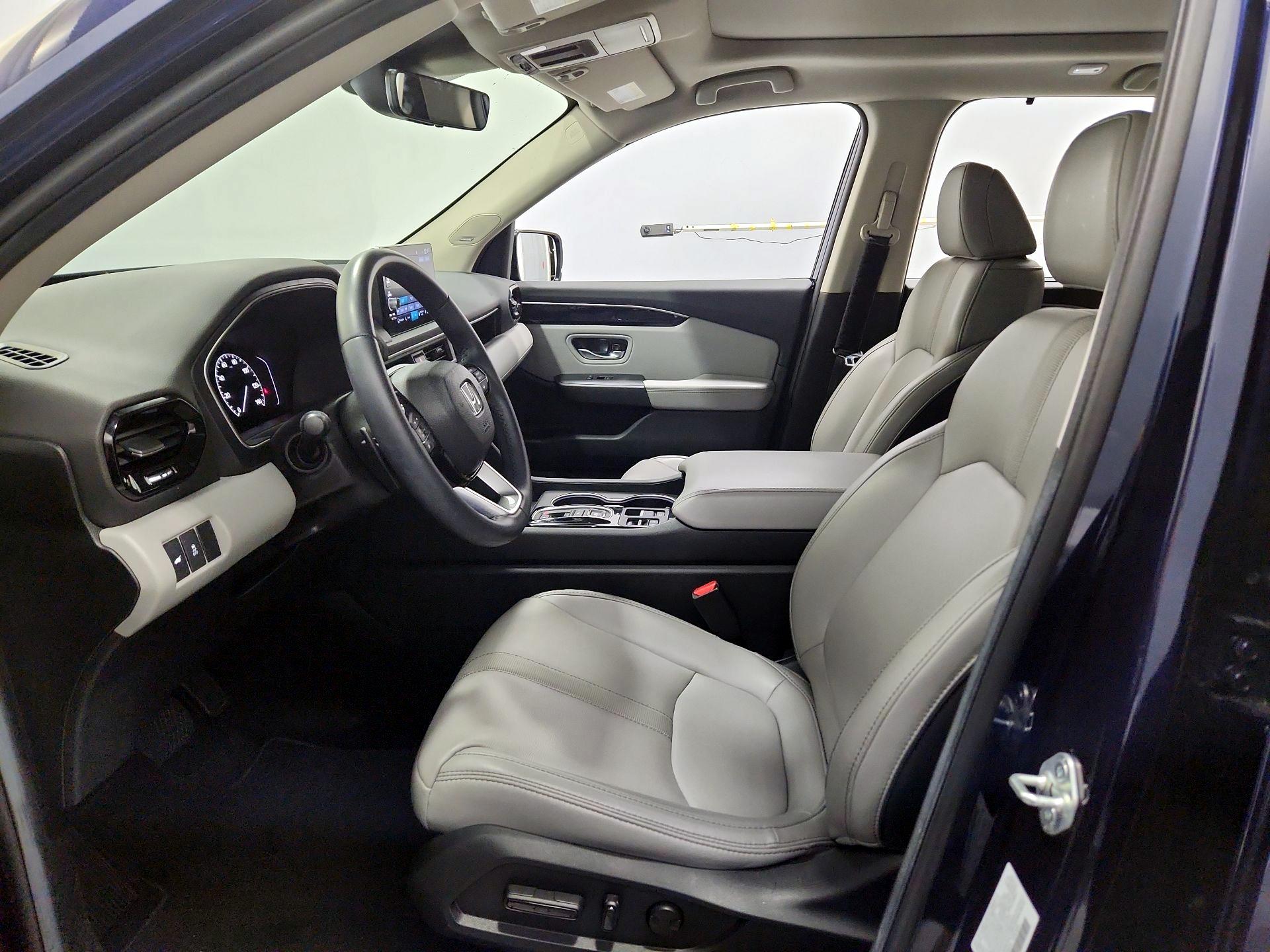 Thumbnail: 2025 Honda Pilot - 11