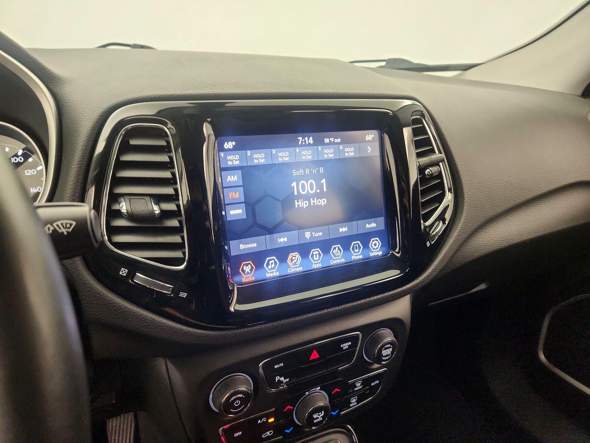 Thumbnail: 2019 Jeep Compass - 15