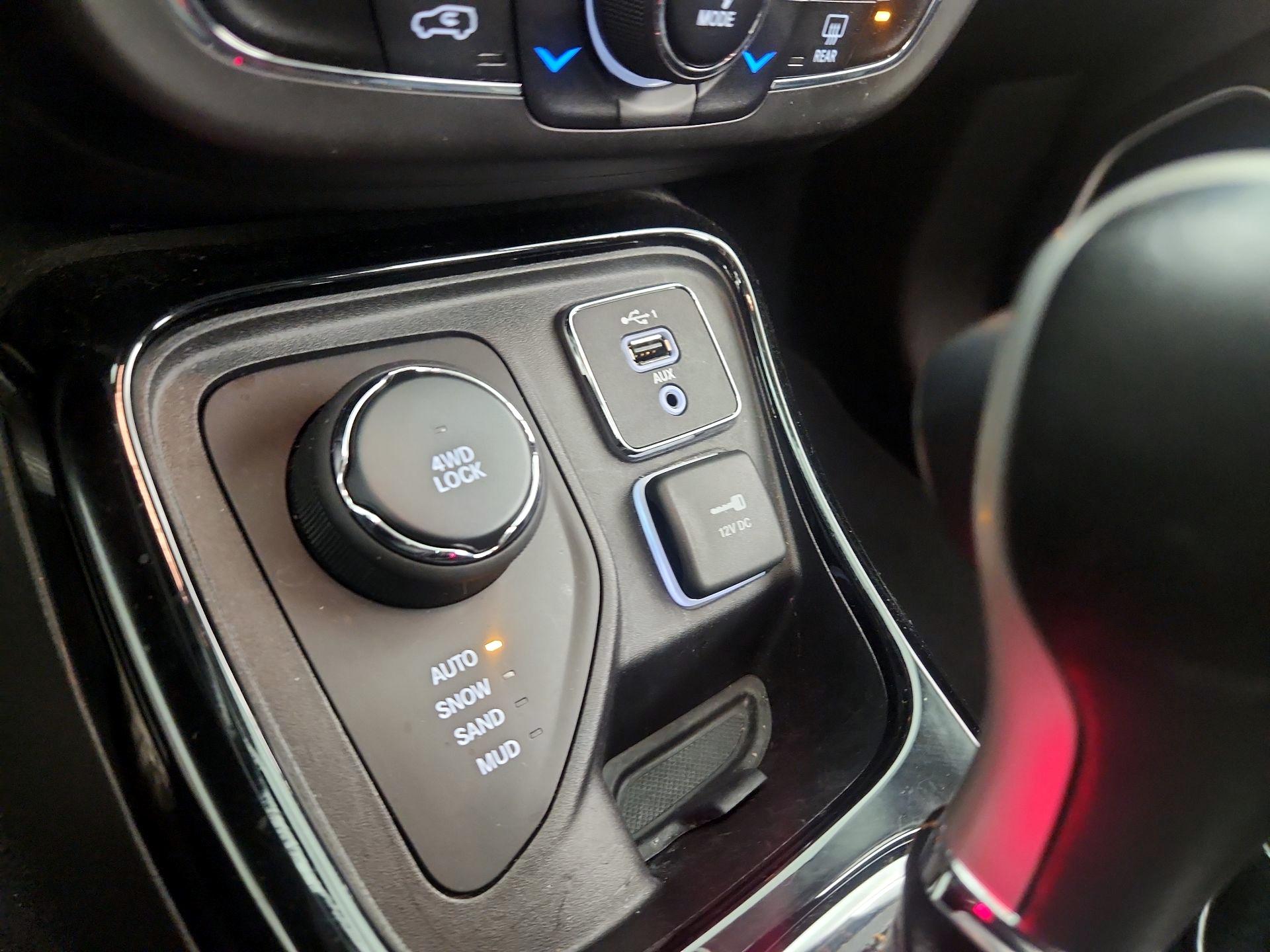 Thumbnail: 2019 Jeep Compass - 18