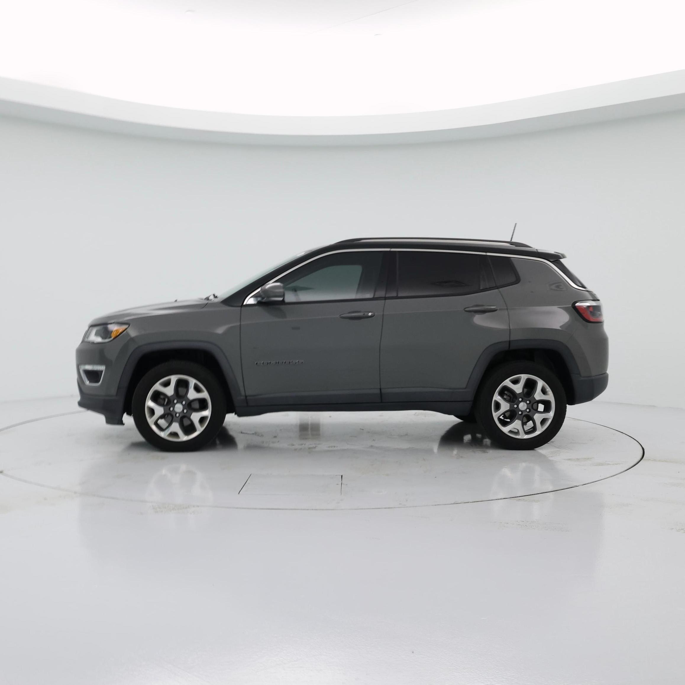 Thumbnail: 2019 Jeep Compass - 3