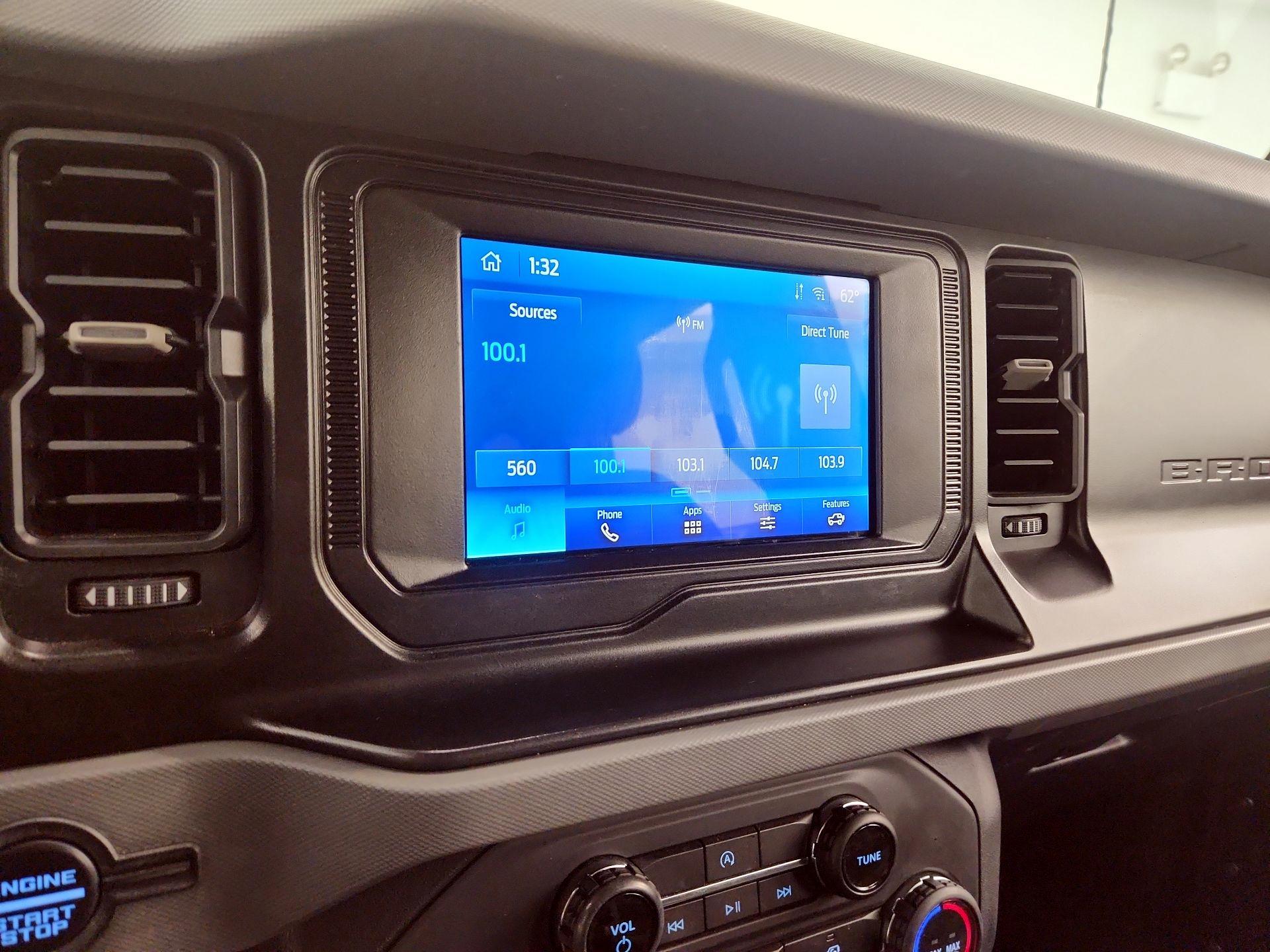 Thumbnail: 2022 Ford Bronco - 15