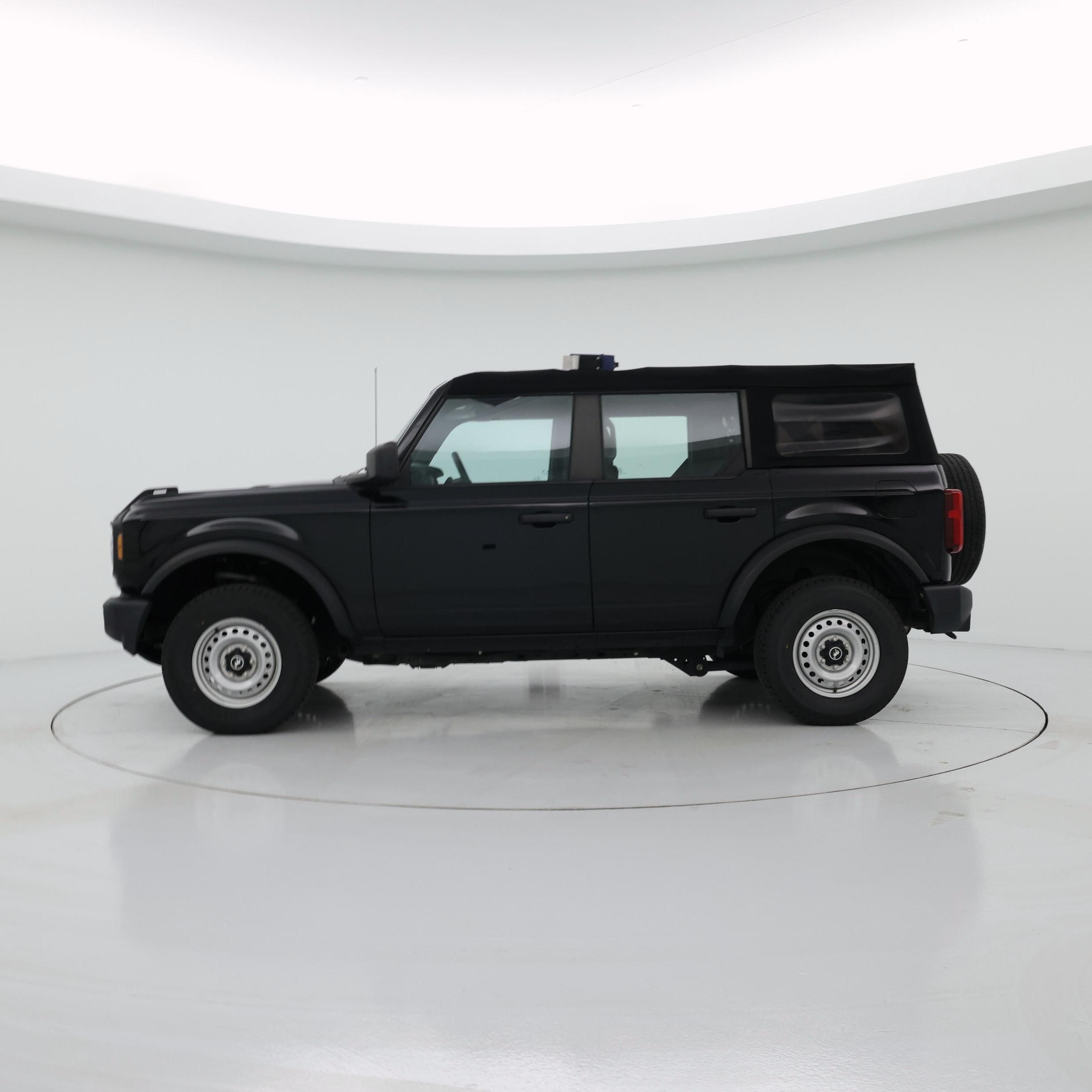 Thumbnail: 2022 Ford Bronco - 3