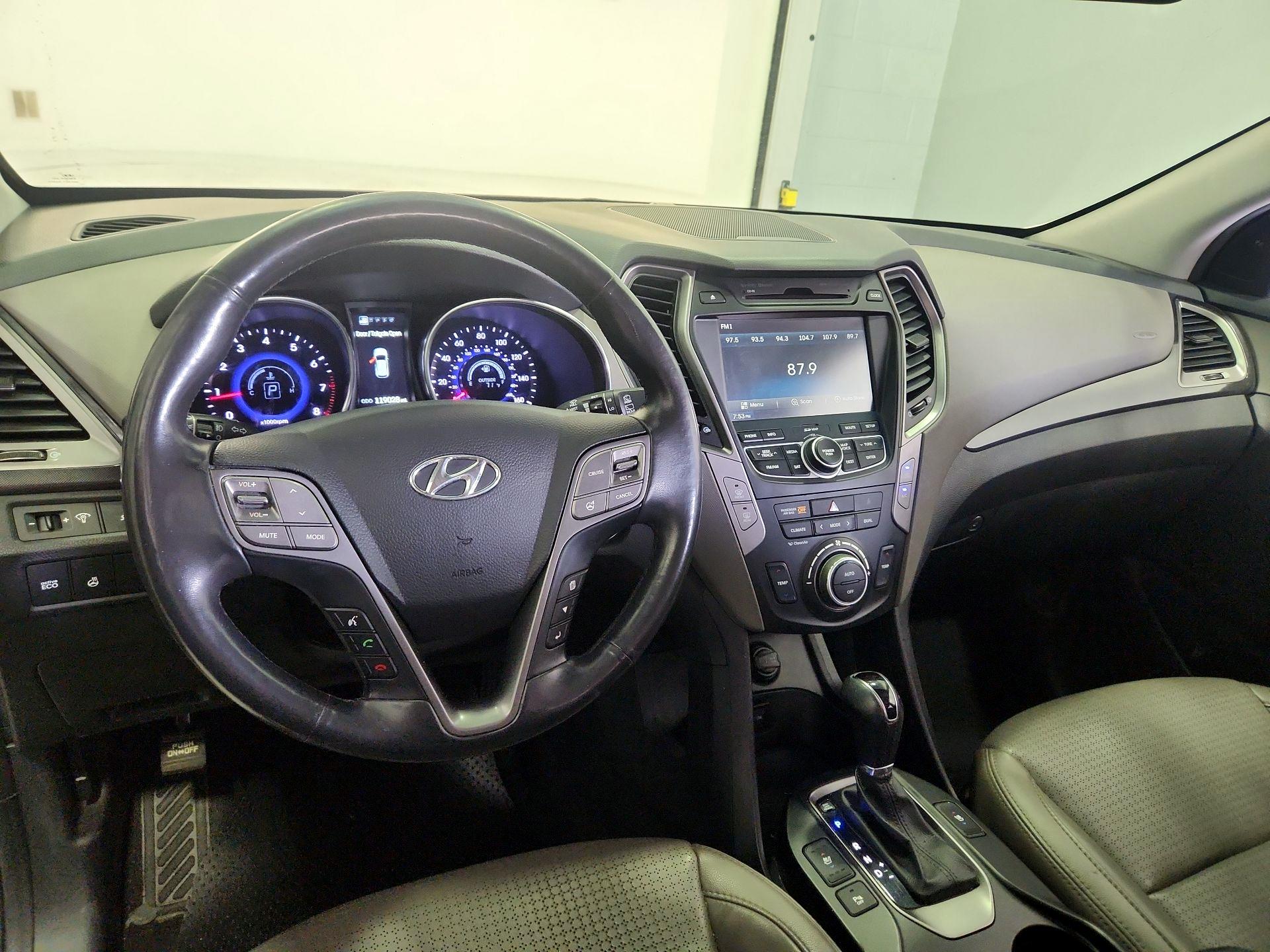 Thumbnail: 2014 Hyundai Santa Fe - 9