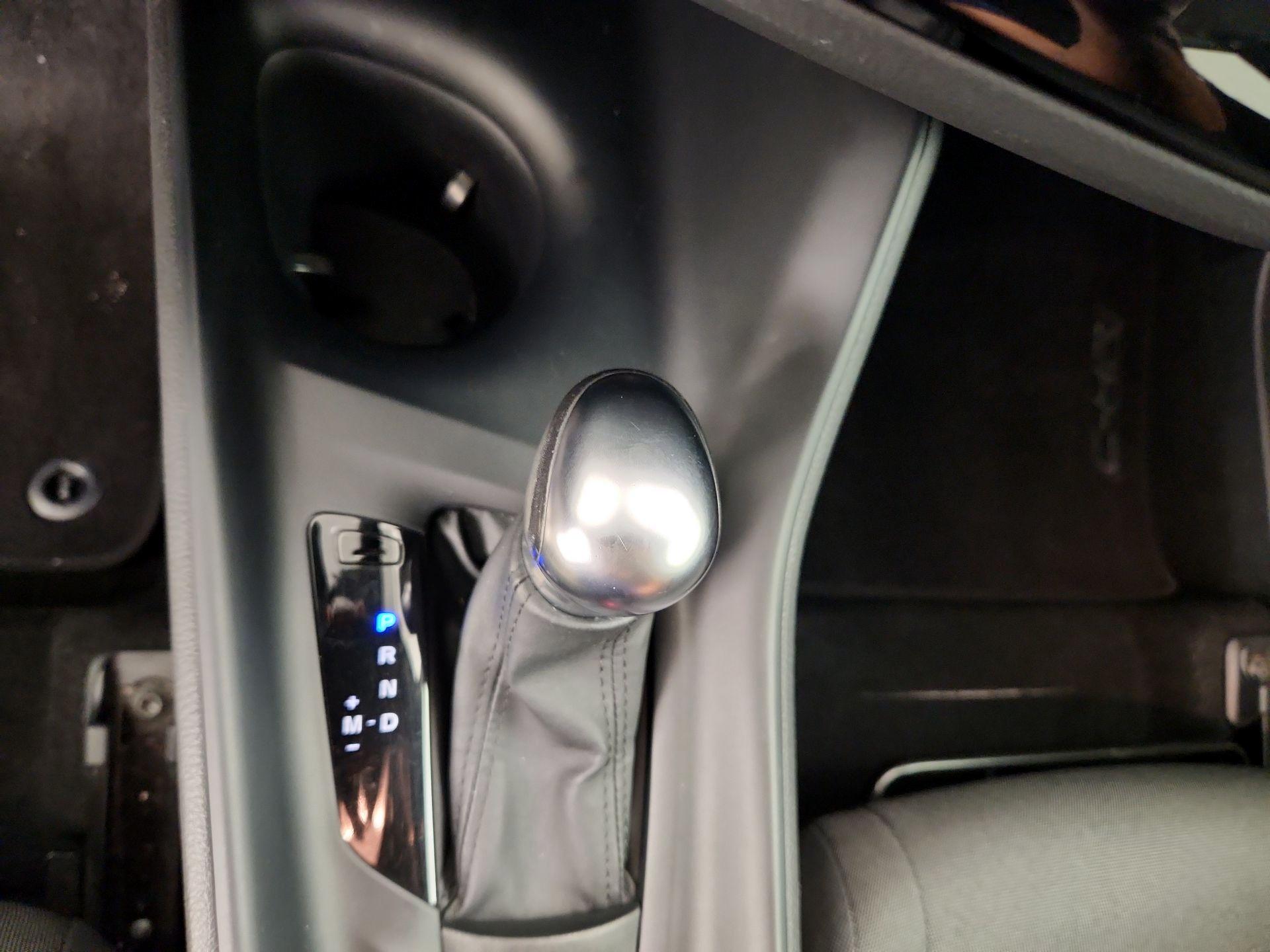 Thumbnail: 2020 Toyota C-HR - 17