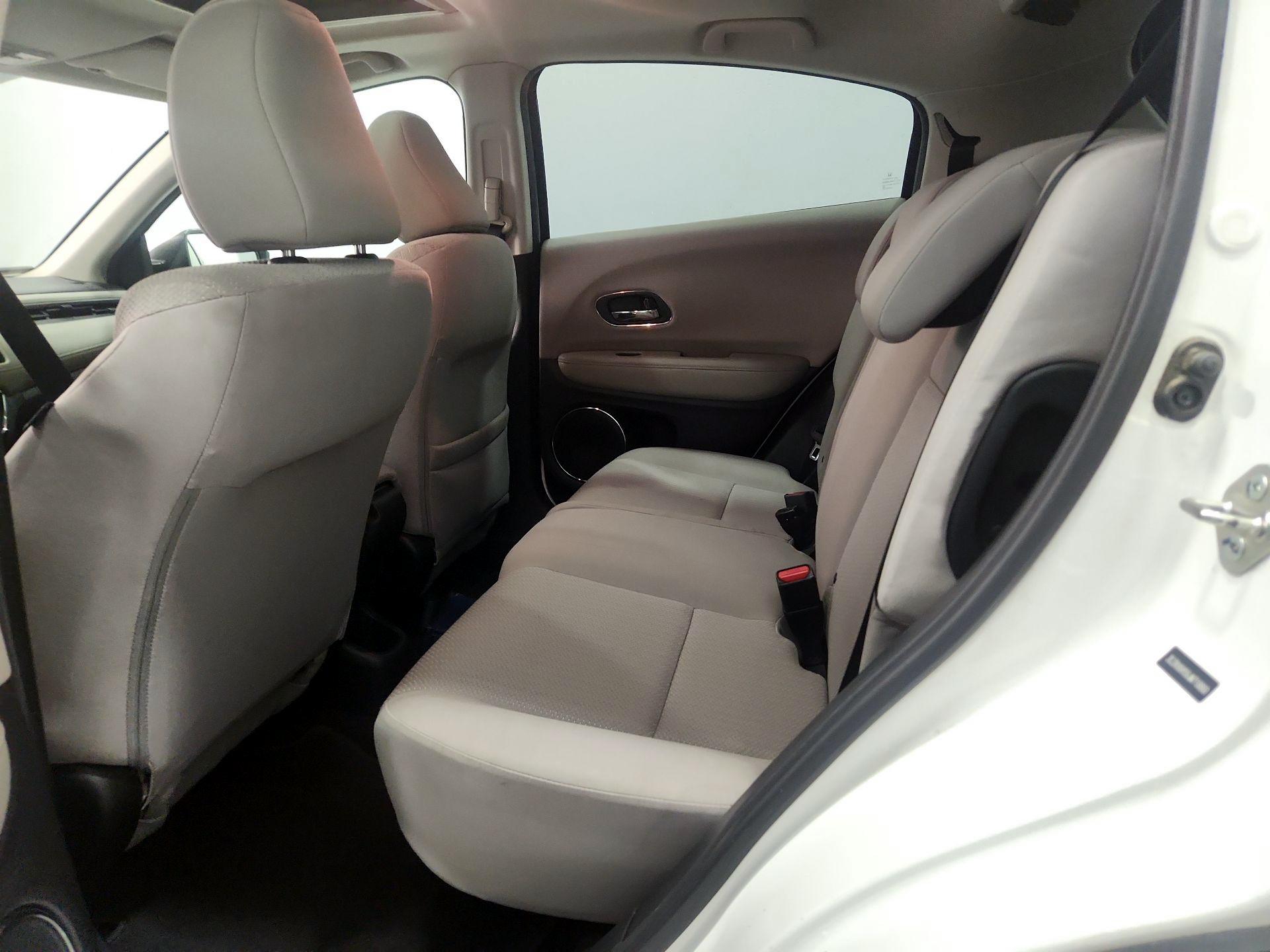 Thumbnail: 2018 Honda HR-V - 19