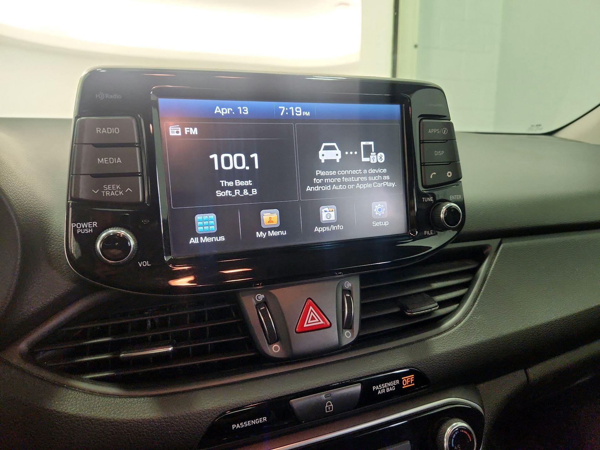 Thumbnail: 2019 Hyundai Elantra - 15