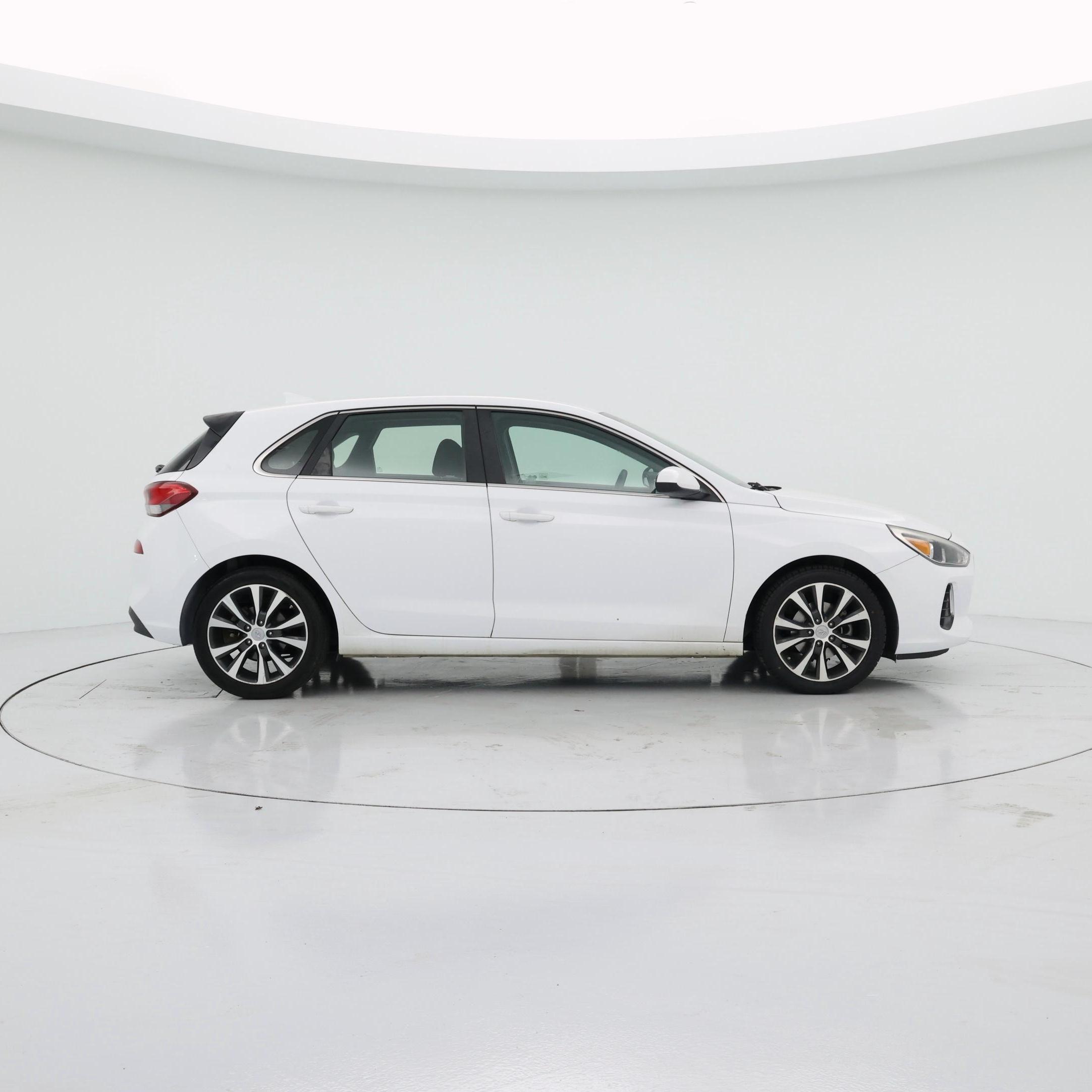 Thumbnail: 2019 Hyundai Elantra - 7