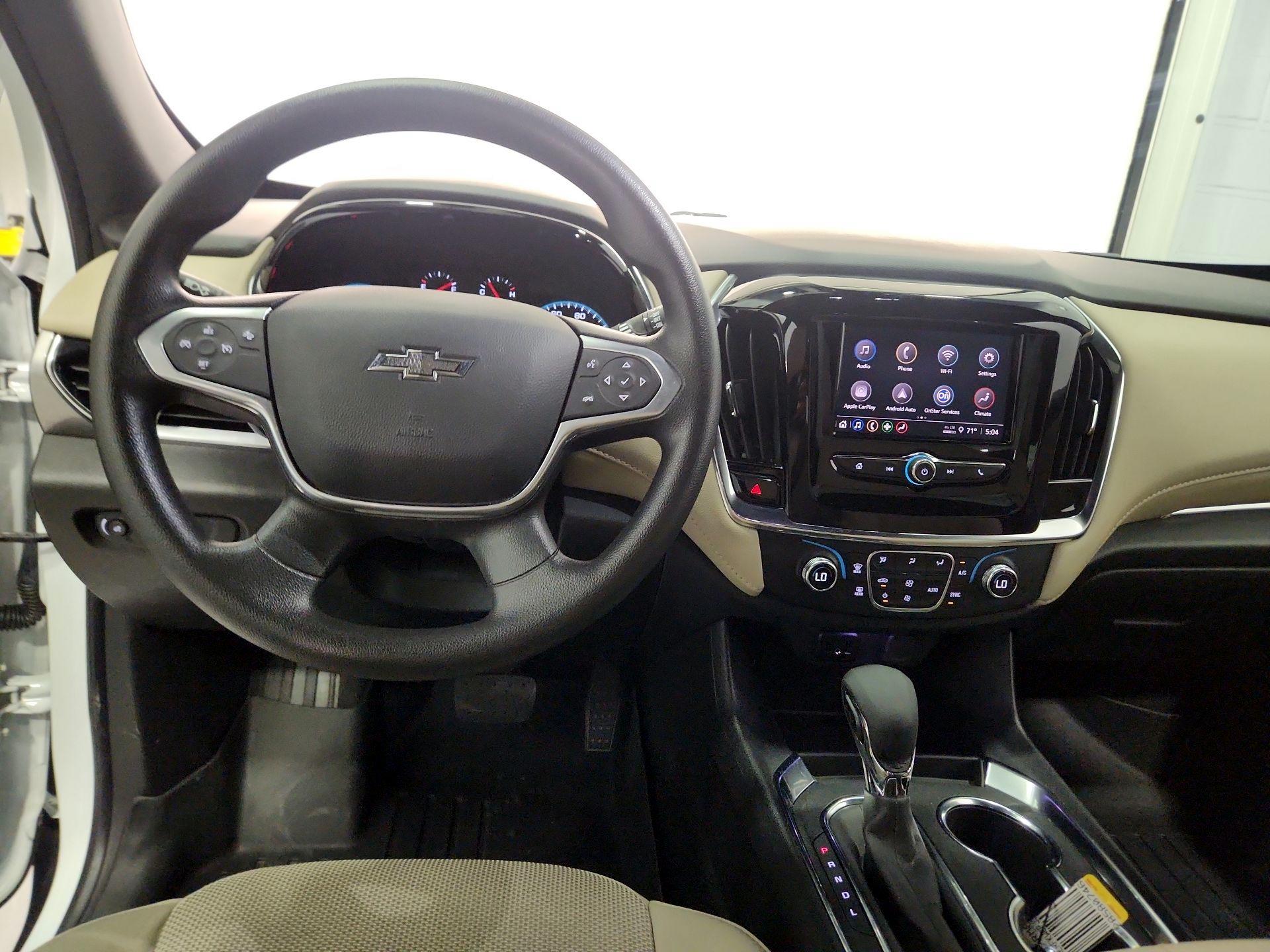 Thumbnail: 2023 Chevrolet Traverse - 10