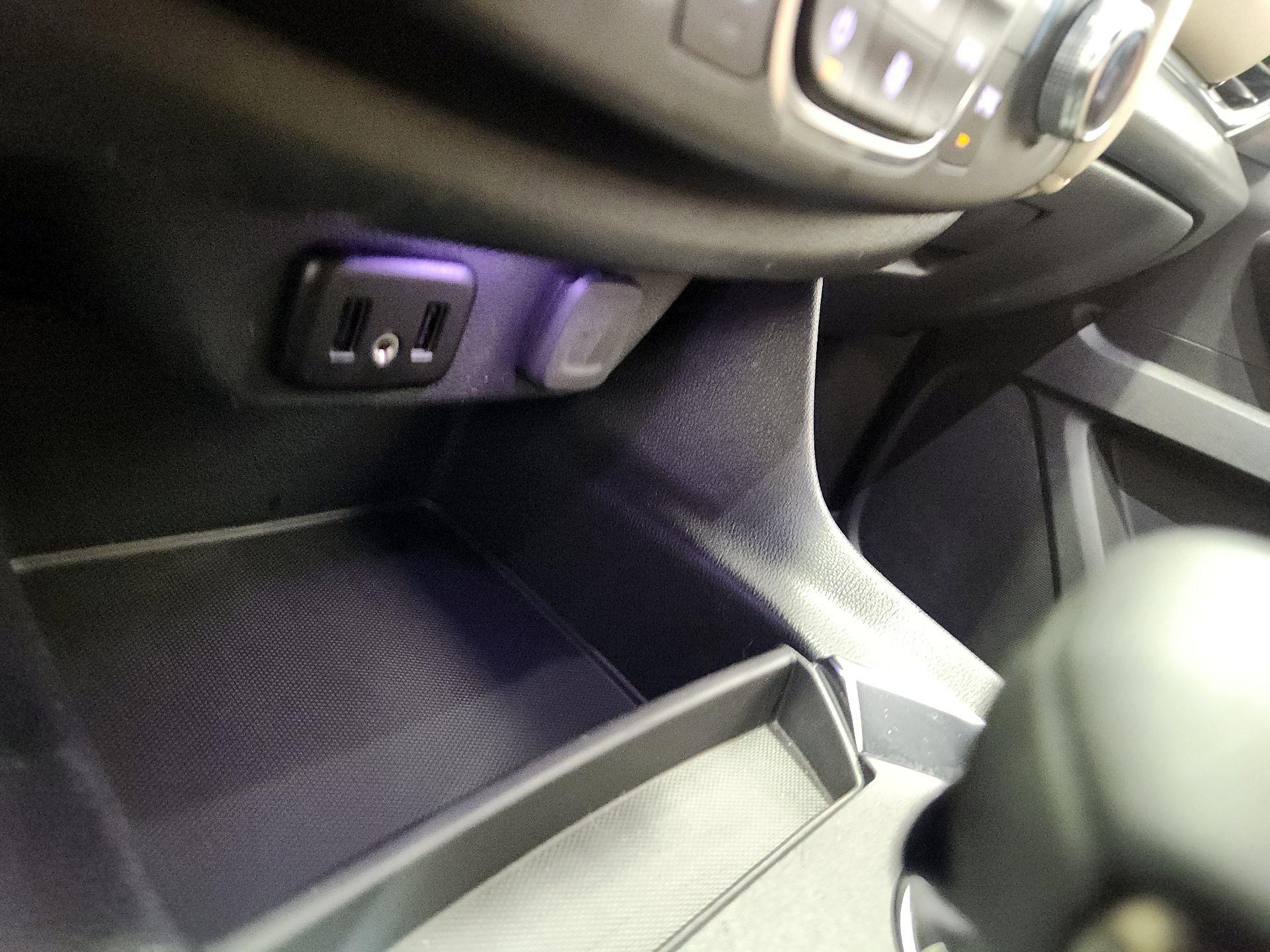 Thumbnail: 2023 Chevrolet Traverse - 18