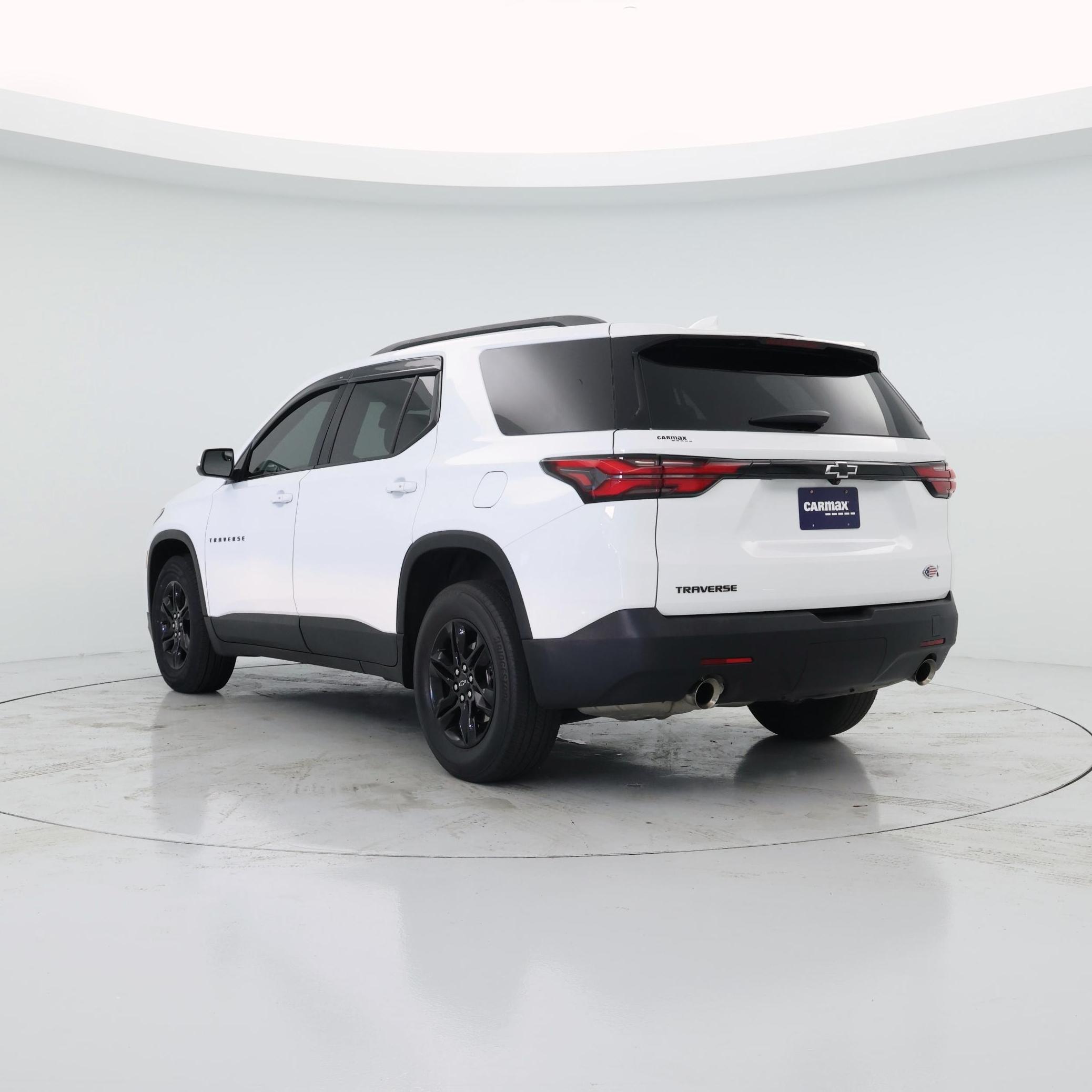 Thumbnail: 2023 Chevrolet Traverse - 2