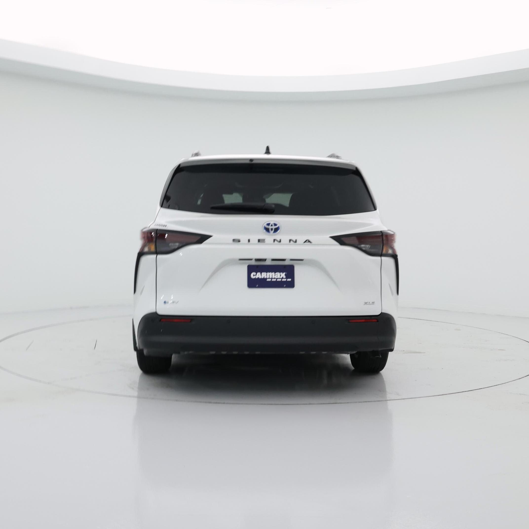 Thumbnail: 2025 Toyota Sienna - 6