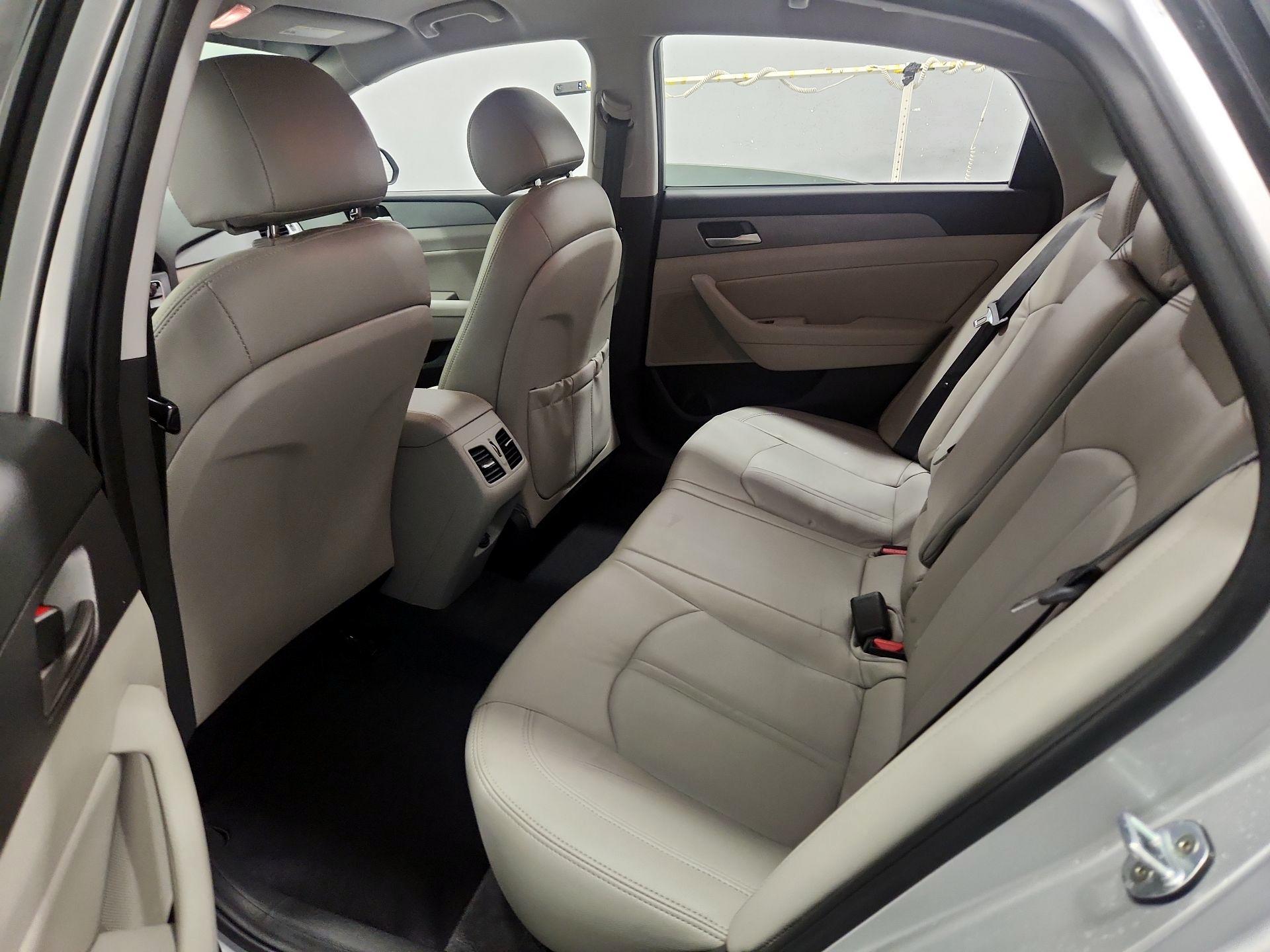 Thumbnail: 2018 Hyundai Sonata - 19